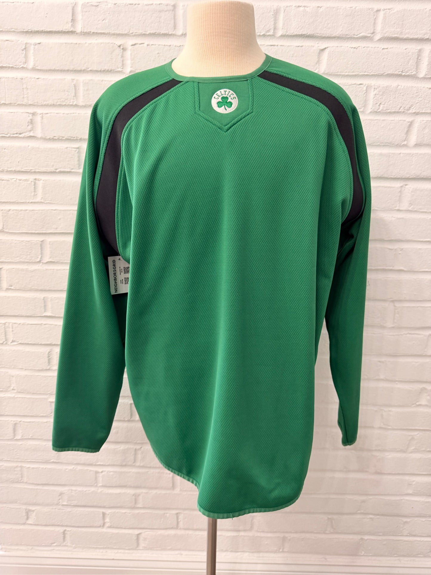 (Mens 2XL) Boston Celtics Warm Up Shirt