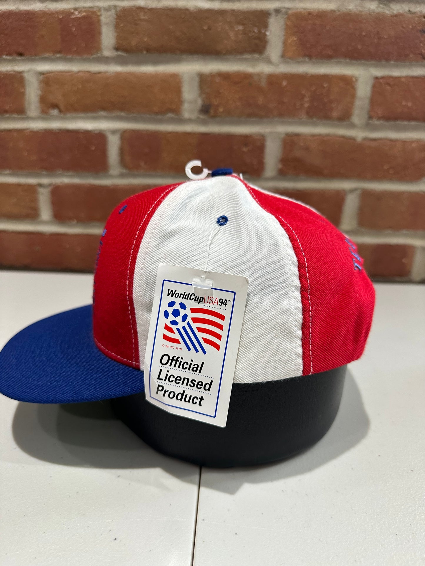 (Adult) 1994 World Cup England Snap-back Hat 007
