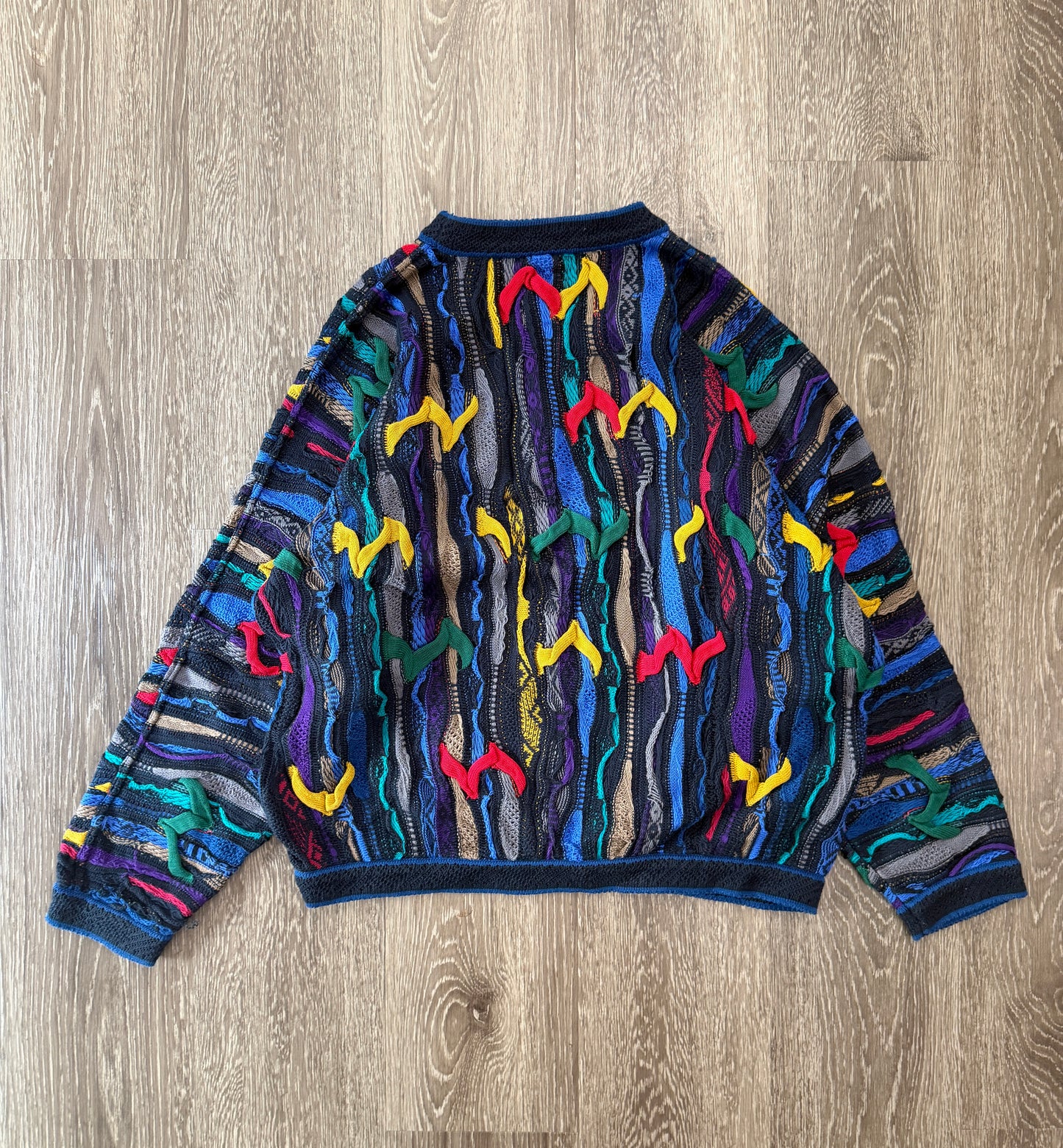 (Mens Large) 90s Coogi 3D Knit Sweater