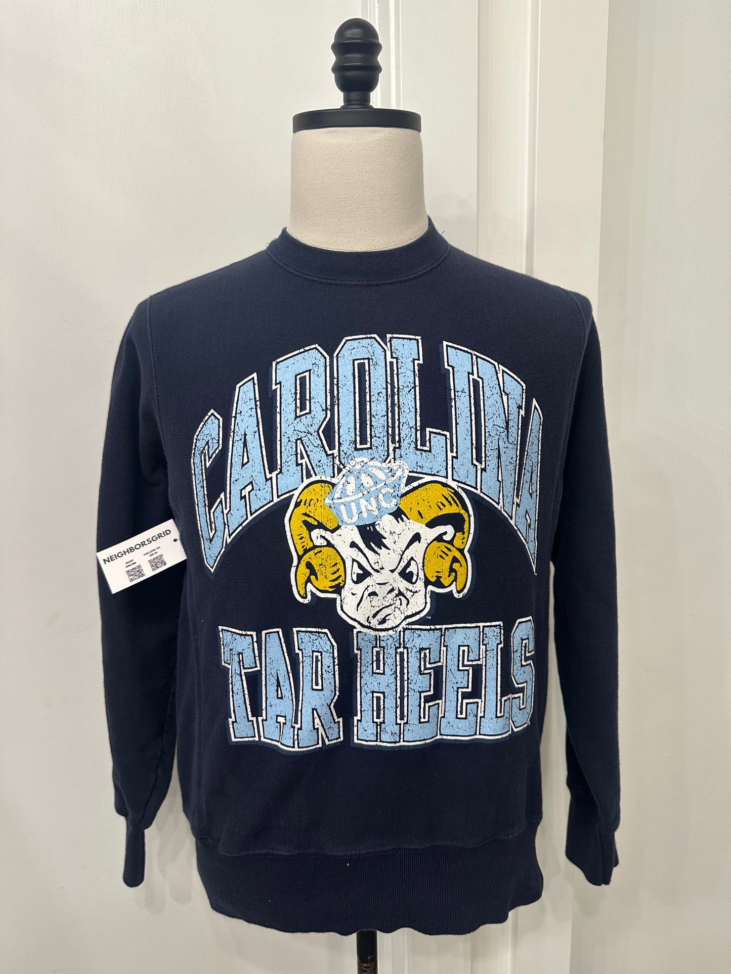 (Mens Small) 90s North Carolina Tar Heels Sweater 007