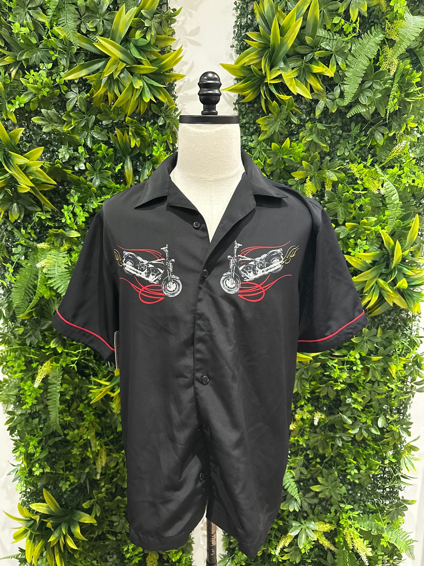 (Mens Medium) Harley Davidson Black & Red Button-Up Shirt 007