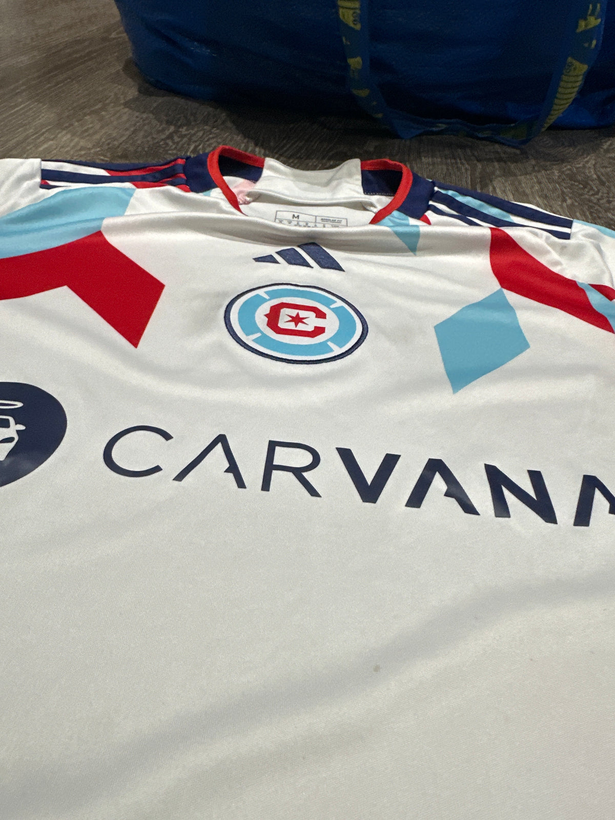 (Mens Medium) Adidas MLS Chicago Fire FC Jersey 007