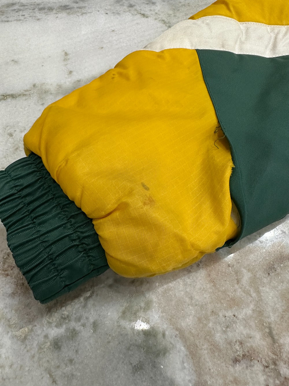 (Kids M 10-12) Vintage 90s Pro Player Green Bay Packers Jacket)|919