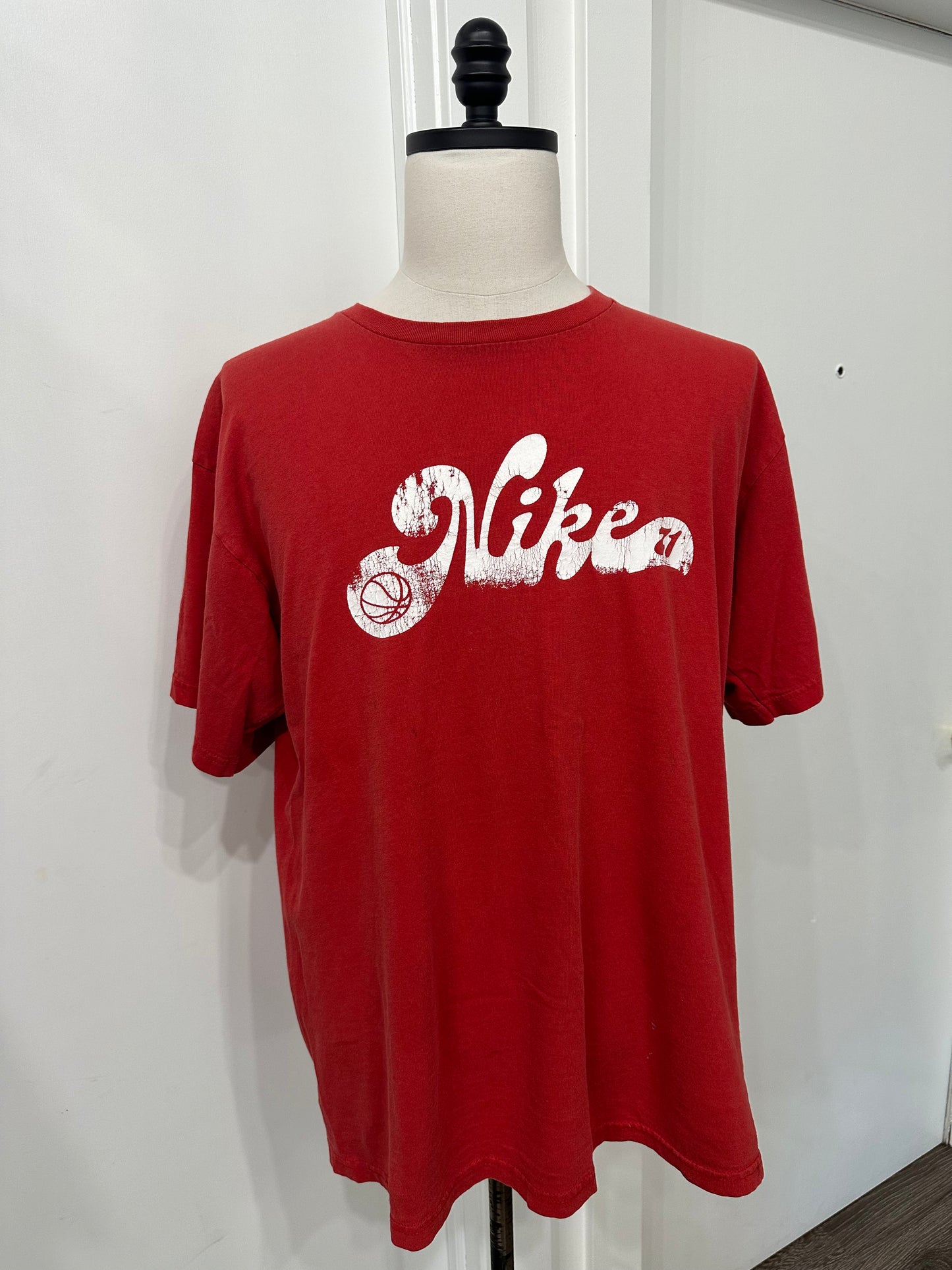 (Mens Large) 90s Nike Shirt