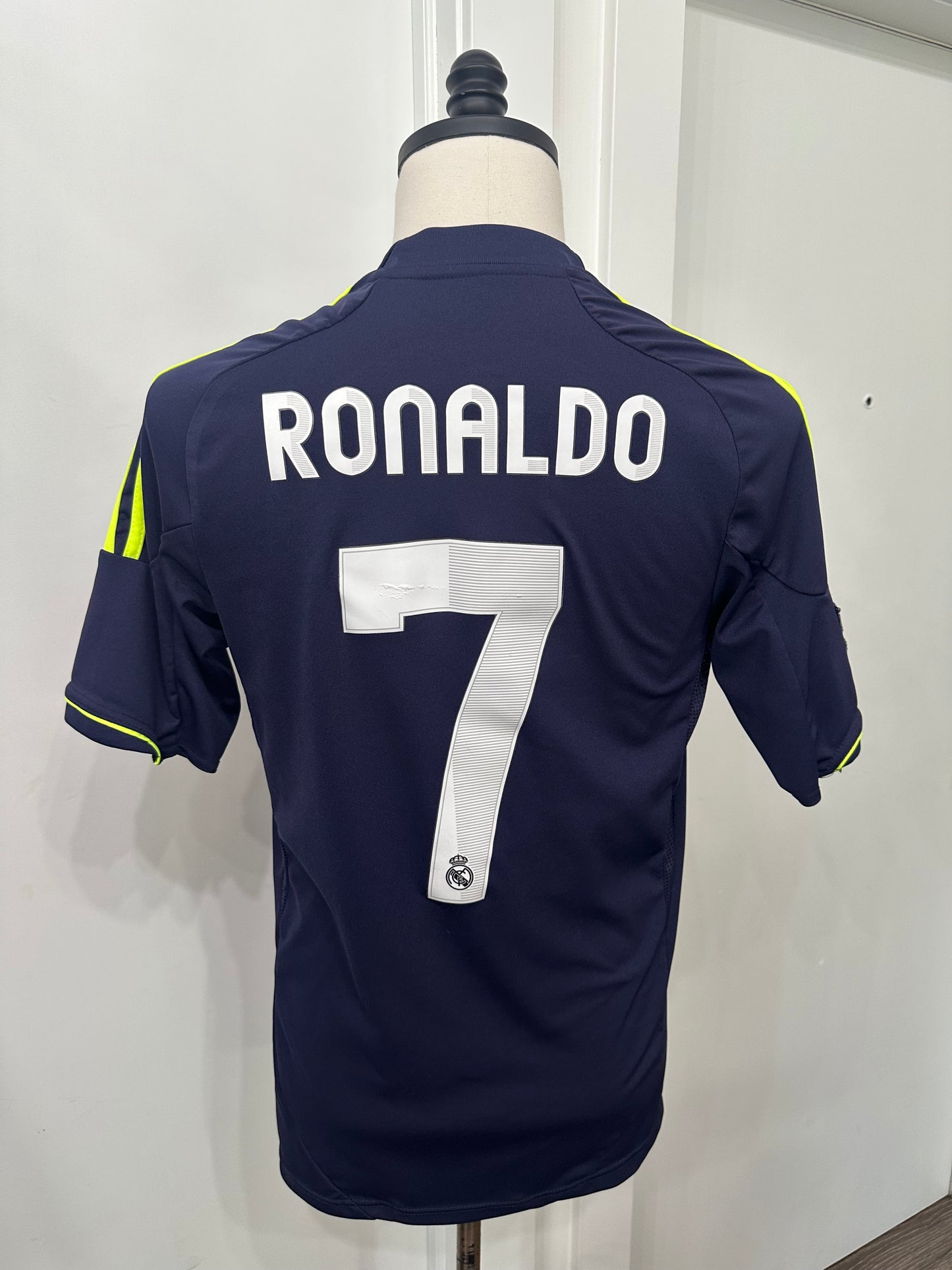 (Mens Medium) Real Madrid 'Cristiano Ronaldo' Soccer Jersey 007
