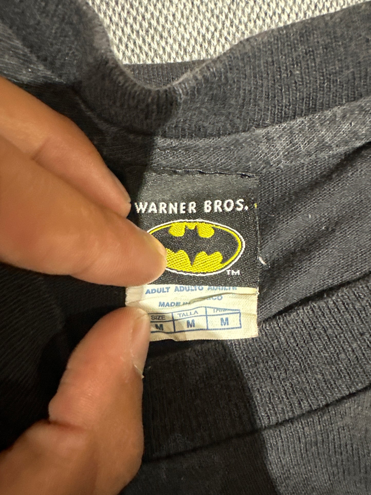 (Mens Medium) 90s Batman Comic Shirt 007