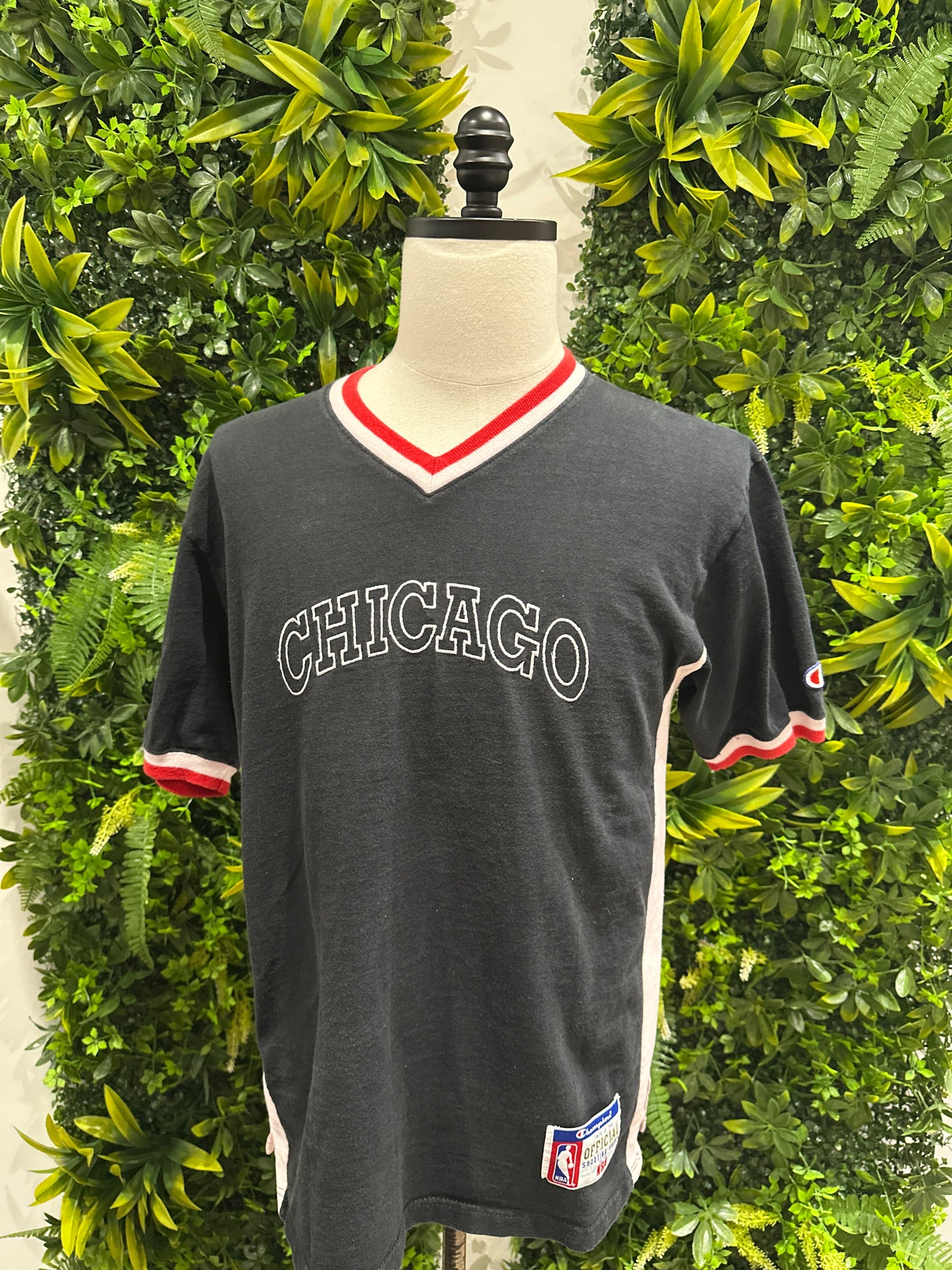 (Mens Medium) 90s Chicago Bulls Warm-Up Shirt 007