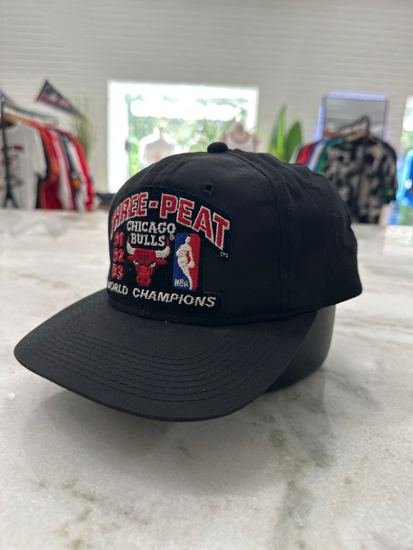 (Adult) Chicago Bulls Three-Peat Champions Hat