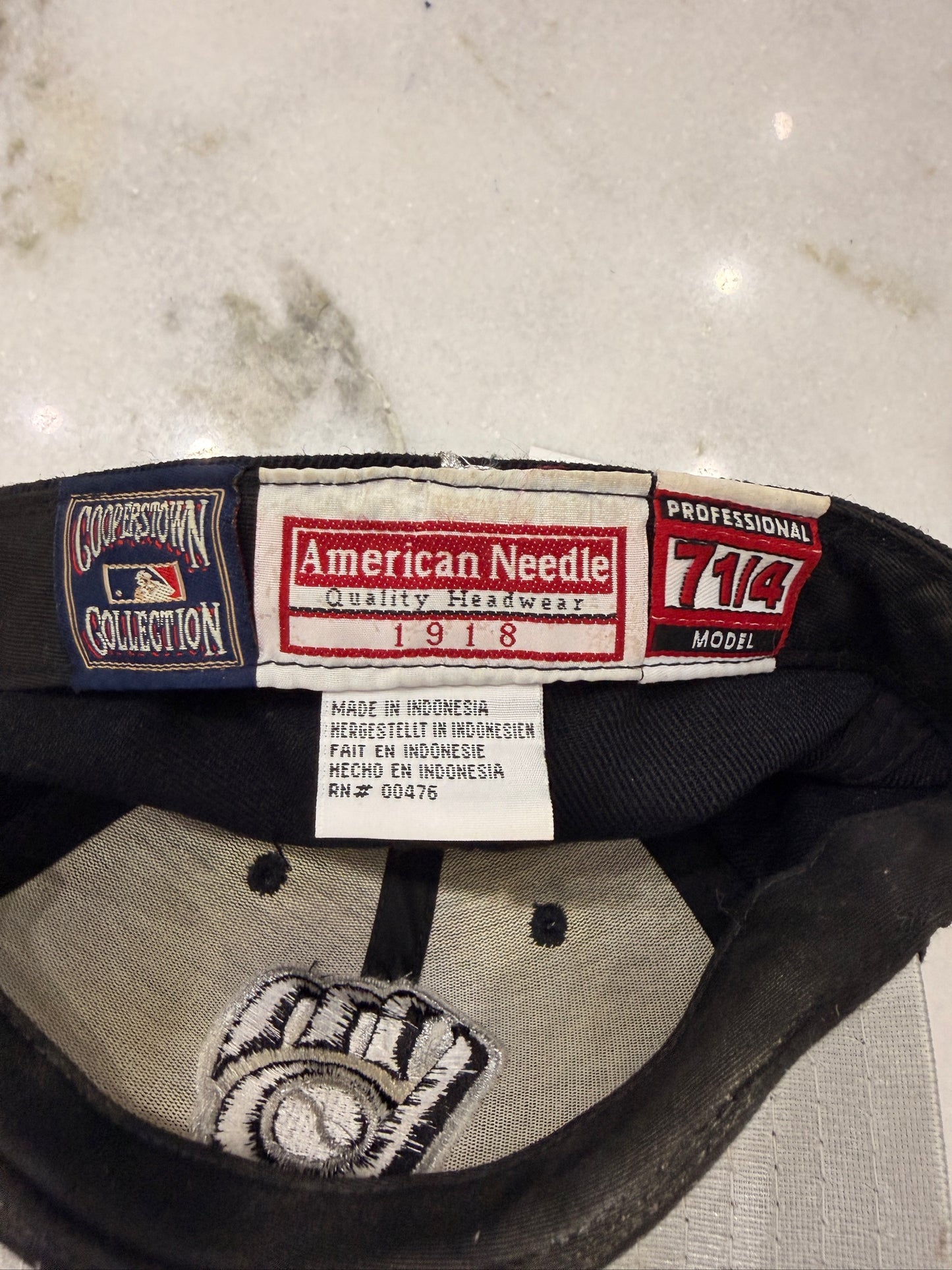 (Adult 7 1/4) Milwaukee Brewers Fitted Hat