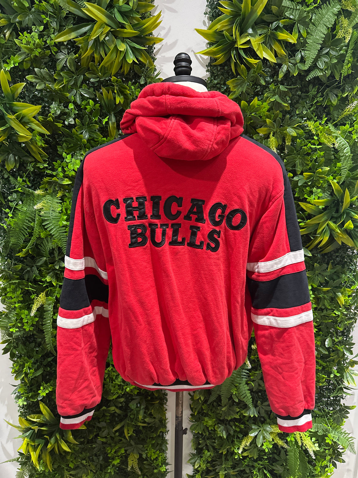 (Mens Medium) Chicago Bulls Zip-Up Jacket