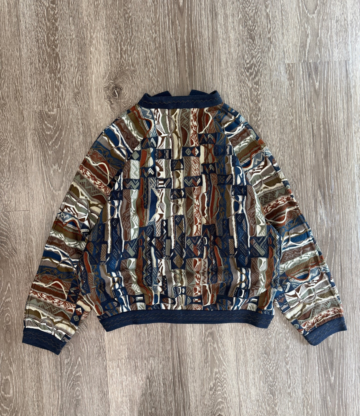 (Mens Large) 90s Coogi 3D Knit Sweater