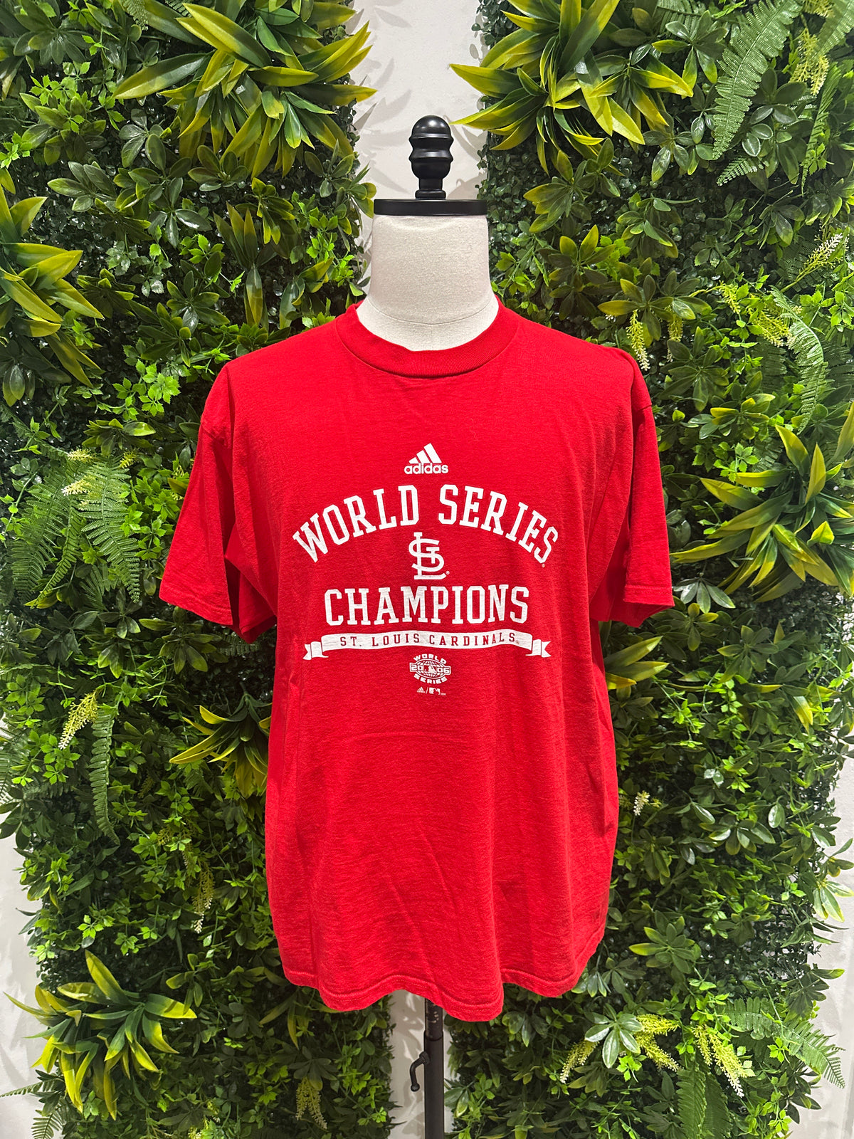 (Mens XL) 2006 St. Louis Cardinals World Series Champions Shirt