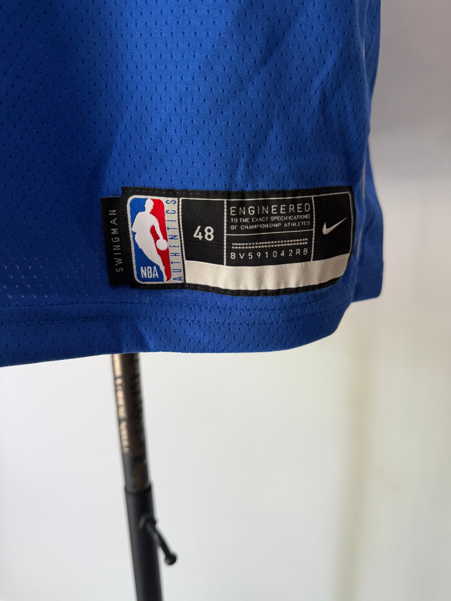 (Mens Medium) Luka Doncic Dallas Mavericks Jersey