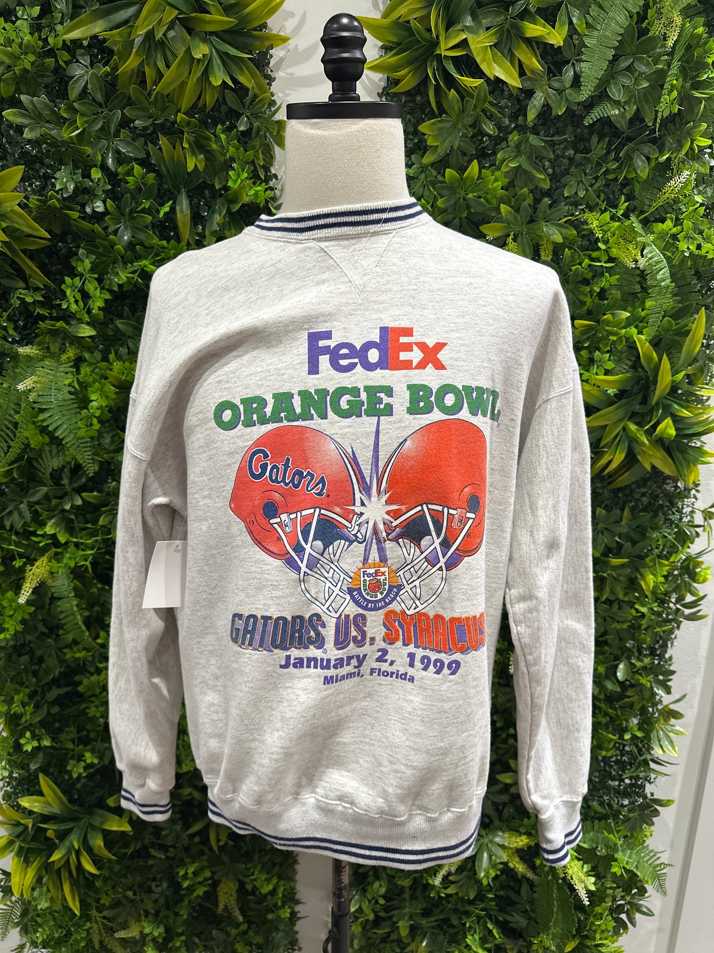 (Mens Large) 1999 Orange Bowl Gators Vs. Syracuse Sweater 007