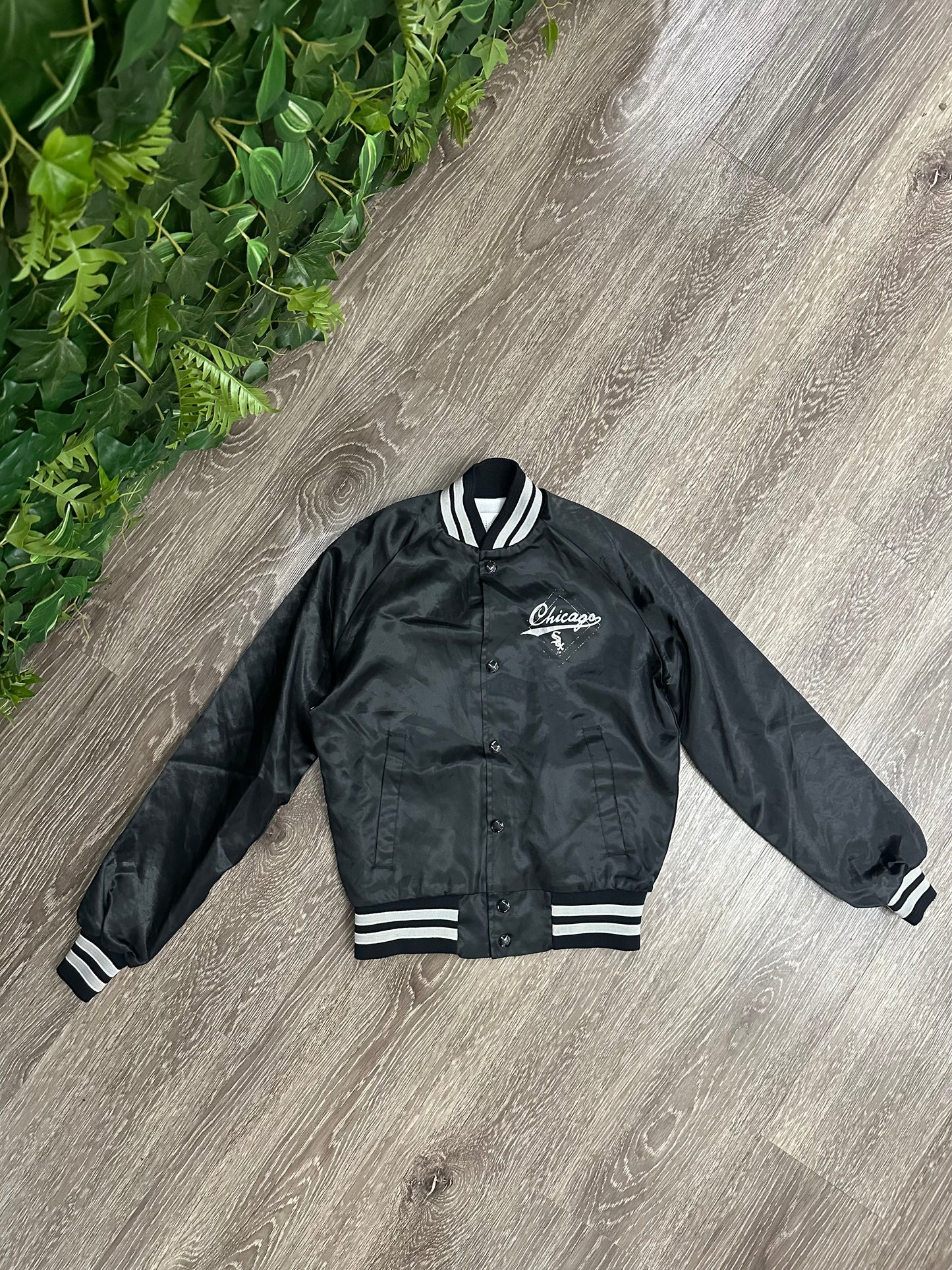 (Kids Large) 80s/90s Chicago White Sox Jacket