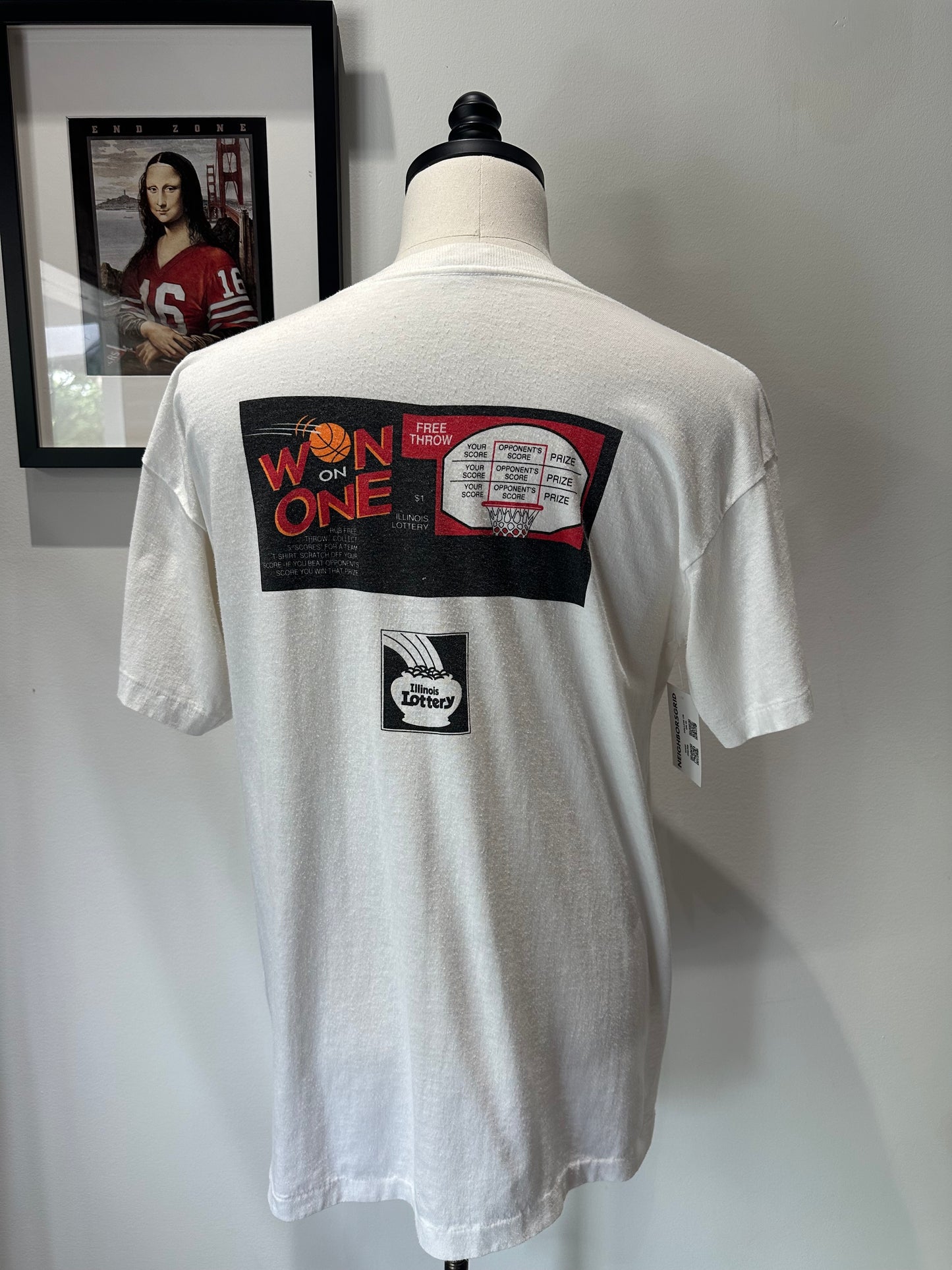 (Mens Large) 90s Chicago Bulls 'Taking The World...' Shirt 007
