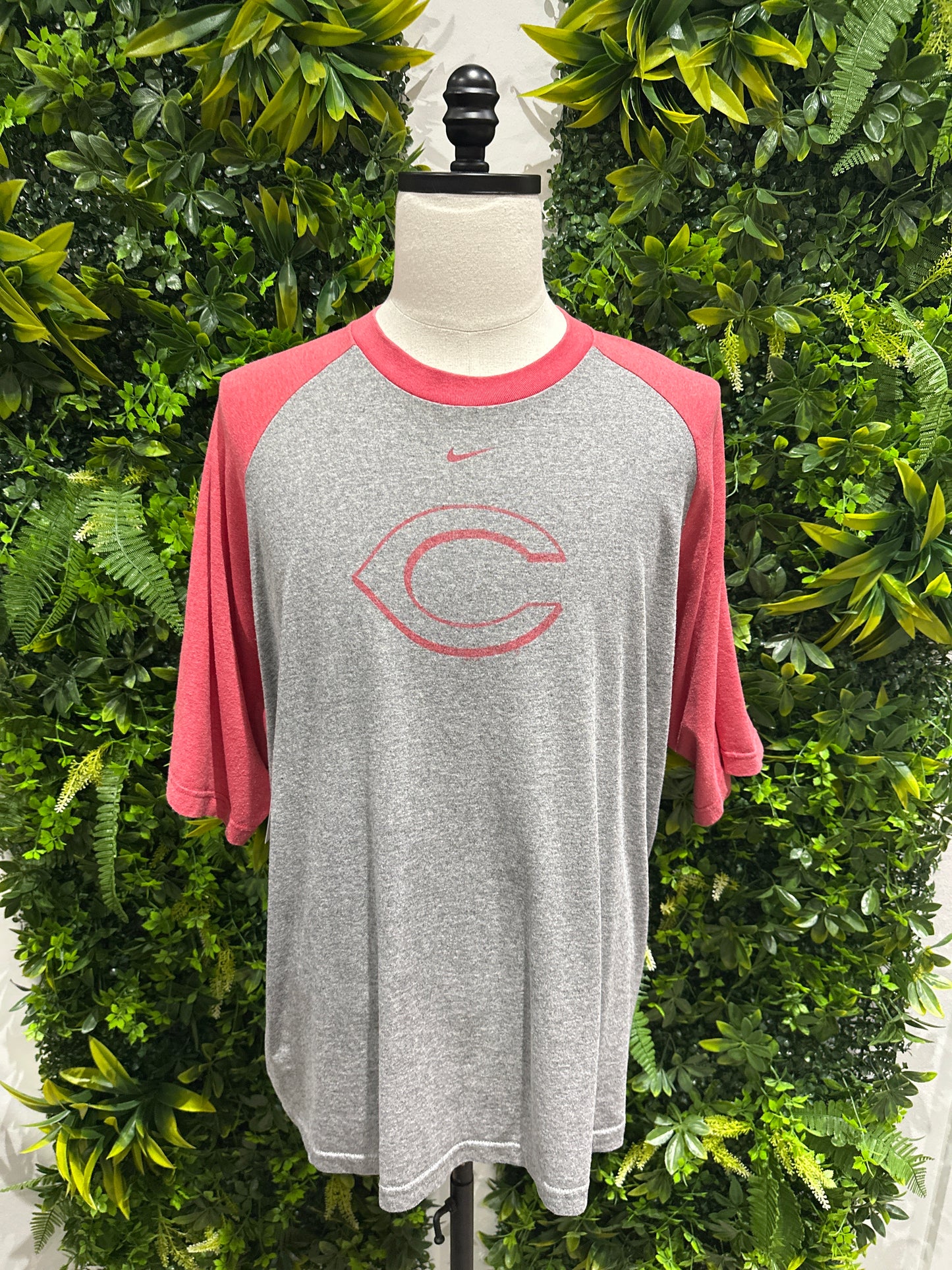 (Mens 2X) Nike Center-Swoosh MLB Cinncinati Reds Shirt 007