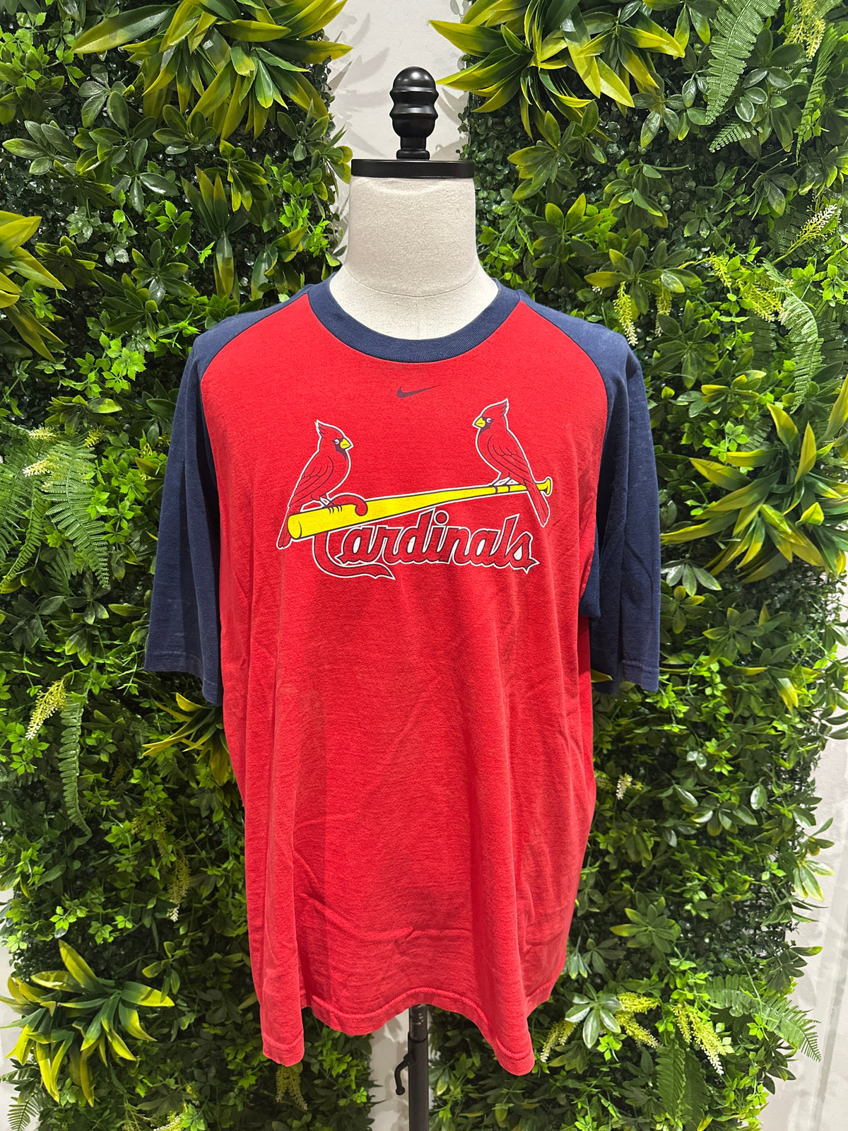 (Mens XL) St.Louis Cardinals Shirt