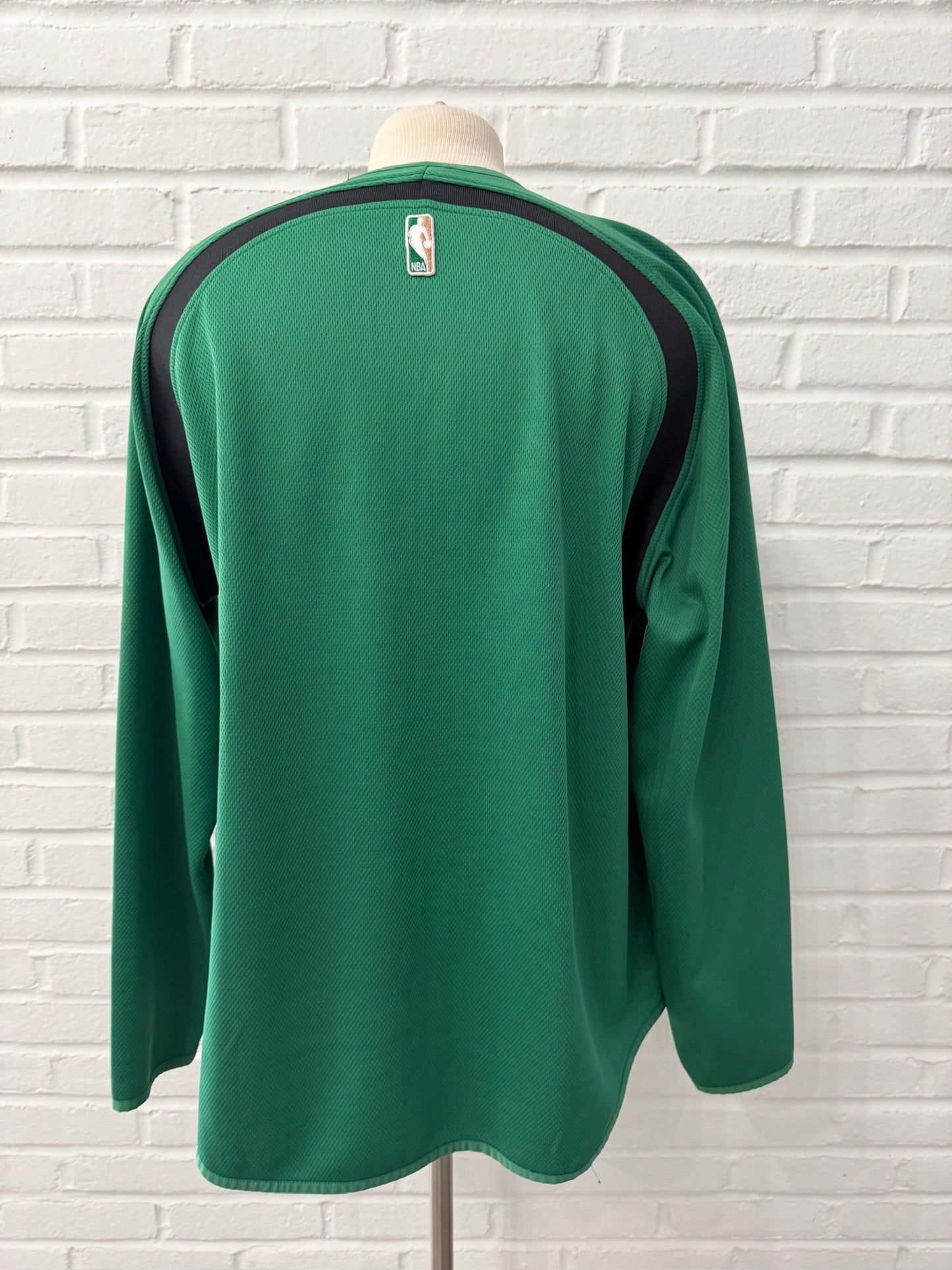 (Mens 2XL) Boston Celtics Warm Up Shirt
