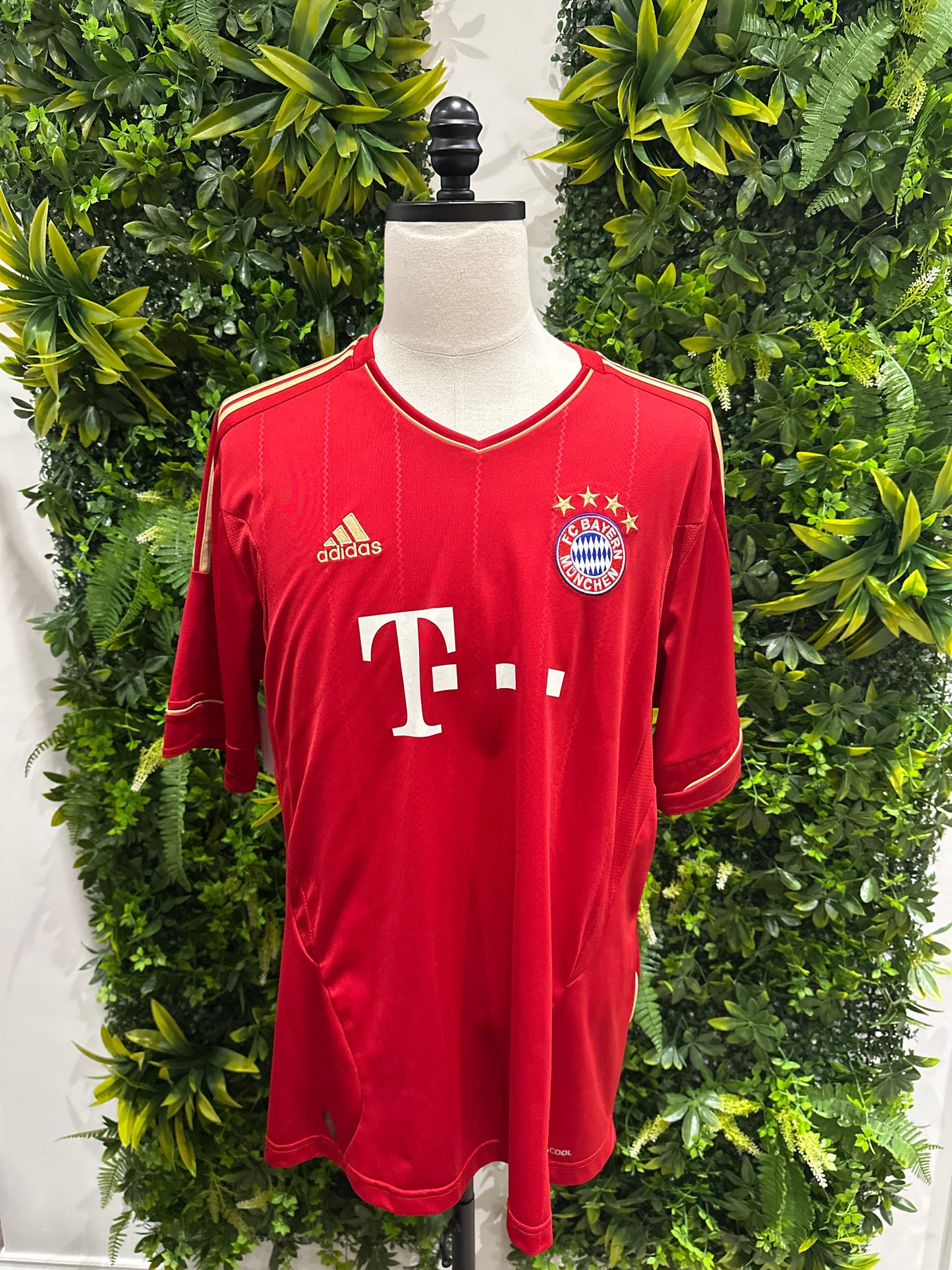(Mens Large) Adidas F.C Byern Munich Soccer Jersey 007