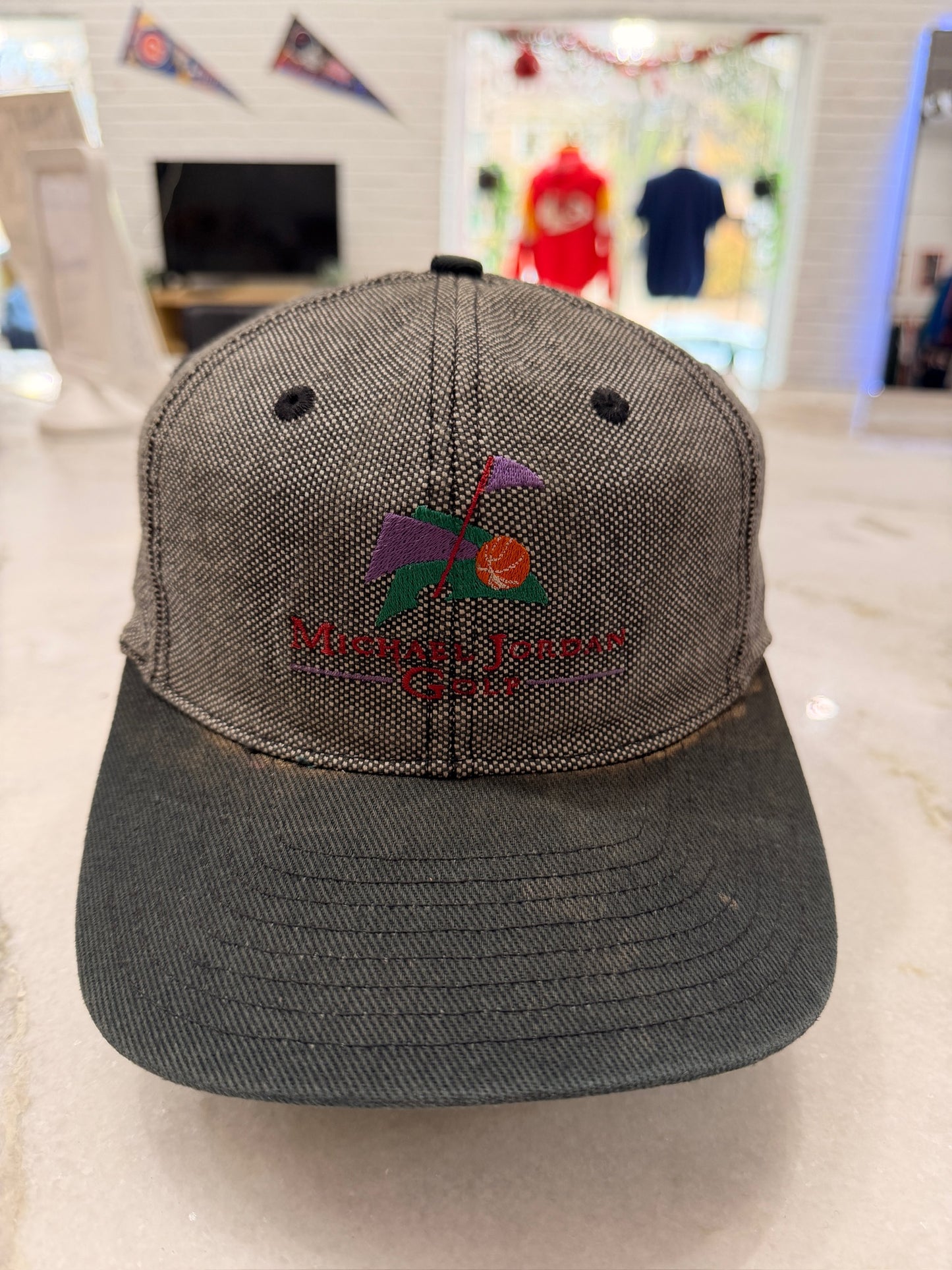 ON HOLD 90s Michael Jordan Golf Strapback Hat