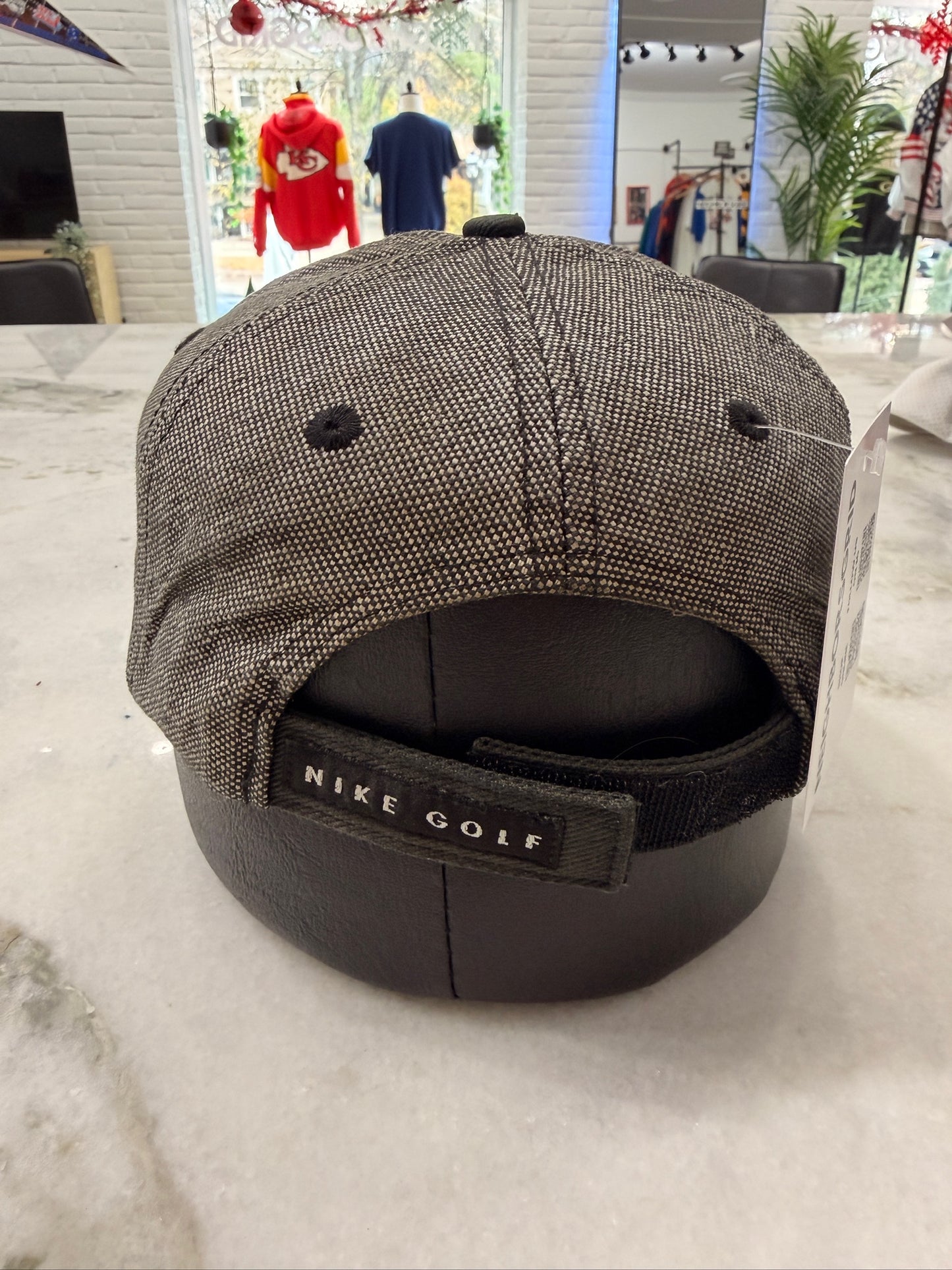 ON HOLD 90s Michael Jordan Golf Strapback Hat