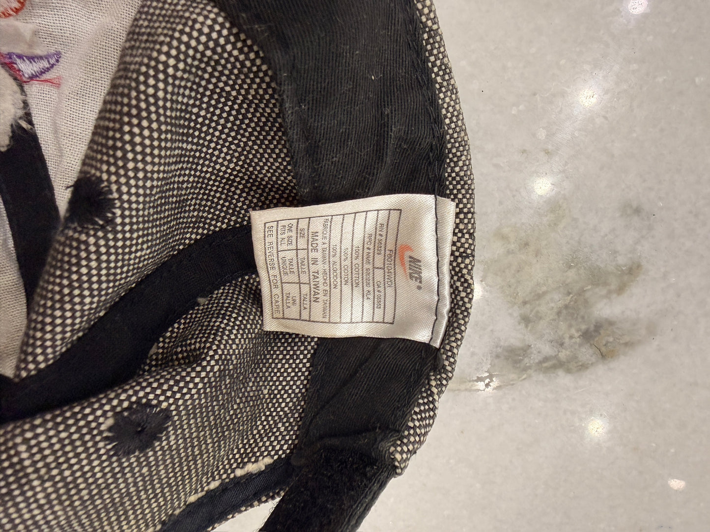 ON HOLD 90s Michael Jordan Golf Strapback Hat