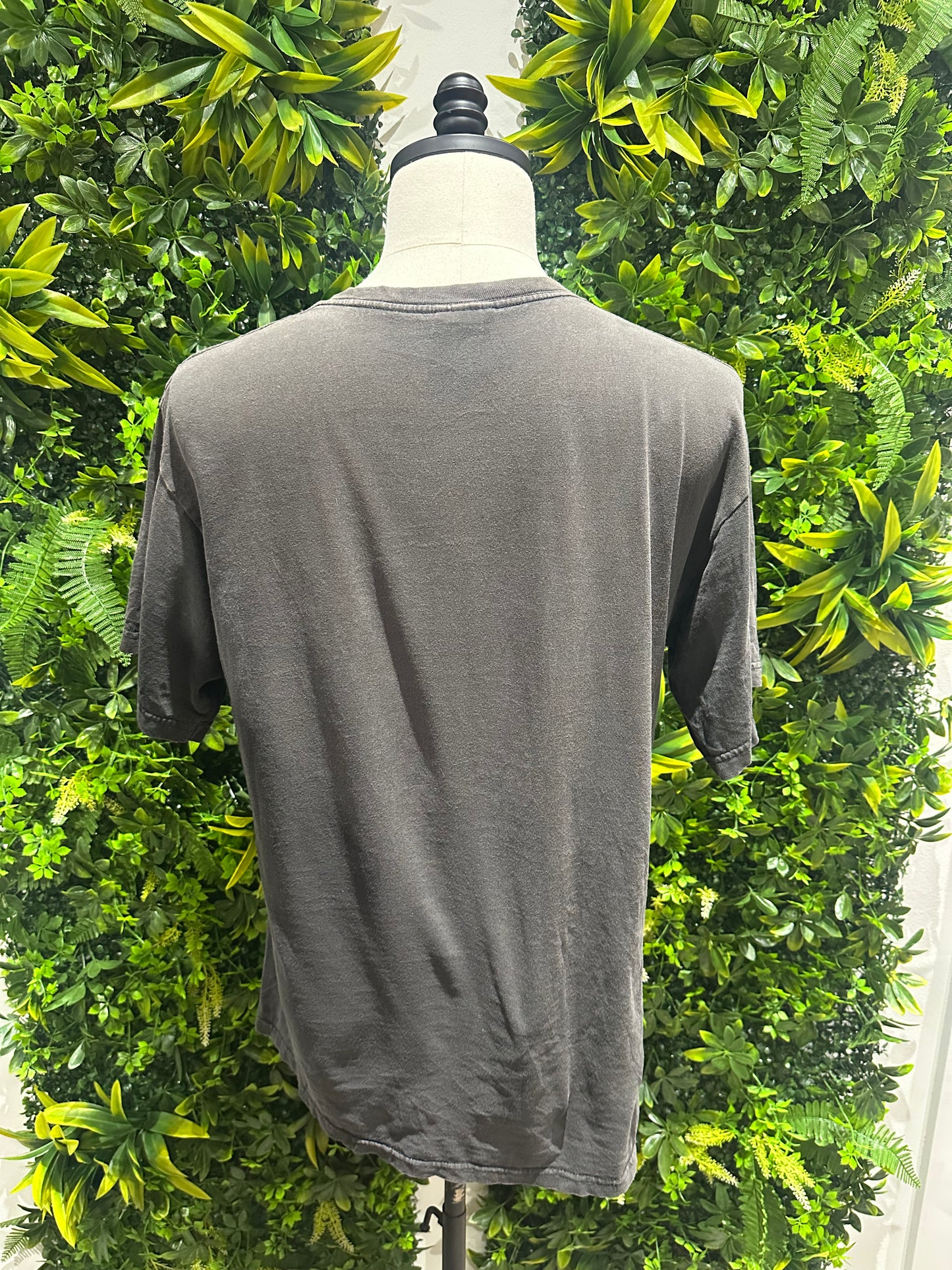 (Mens Medium) 90s Nike Essential Shirt