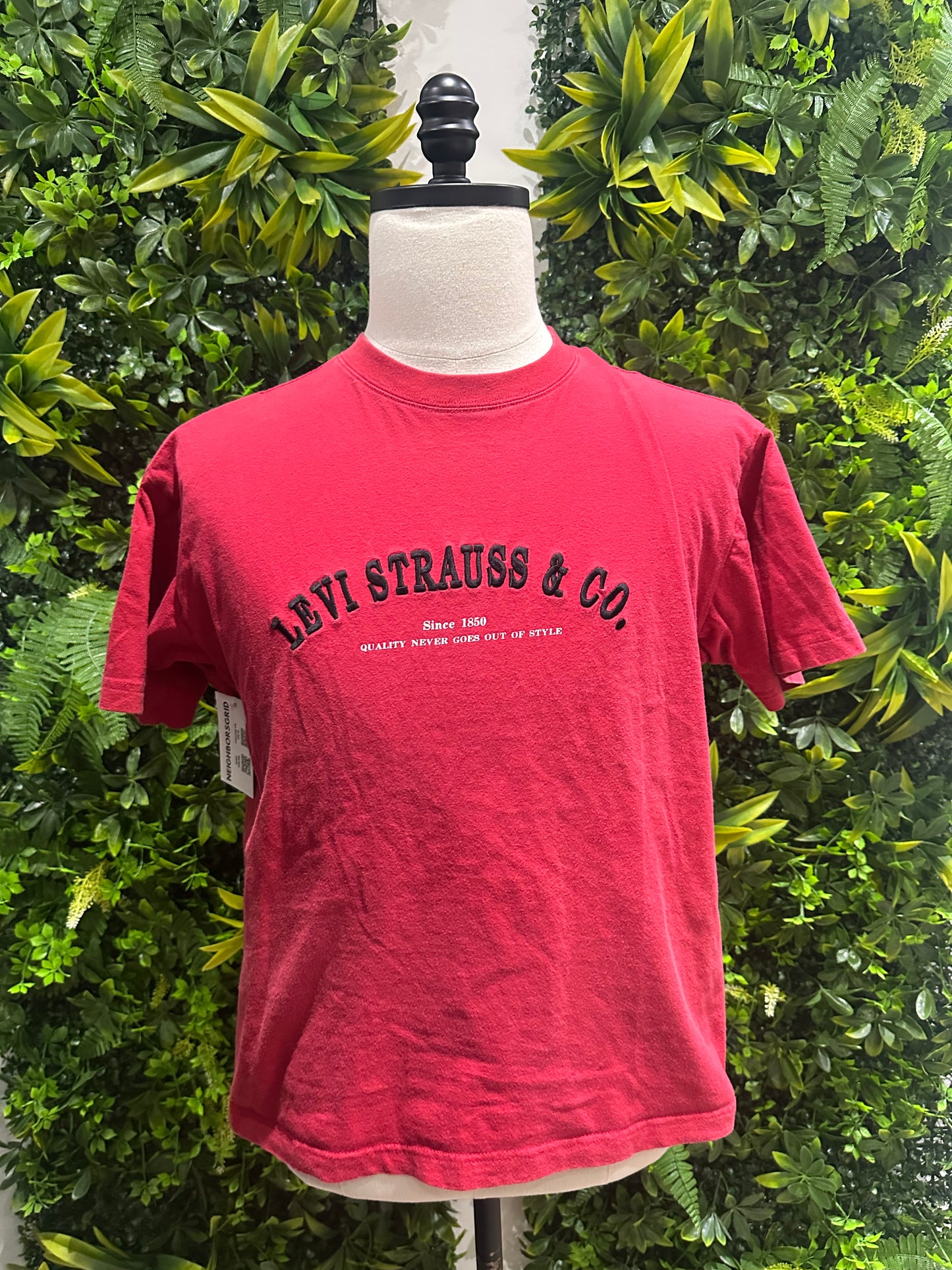(Womens Large) Levi's Red Shirt 007