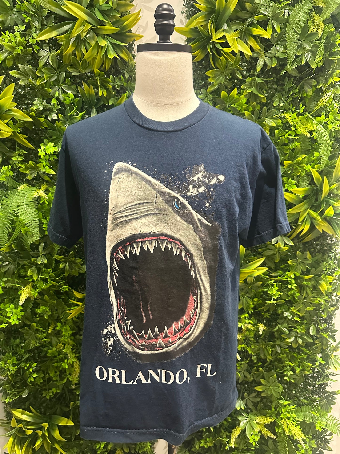 (Mens Large) Orlando Florida Shark Shirt 007