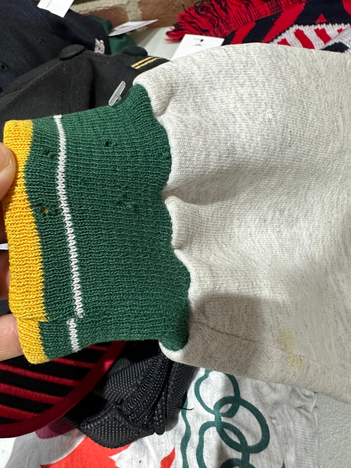 (Womens Large) 90s Green Bay Packers Large Spell-Out Sweater 007