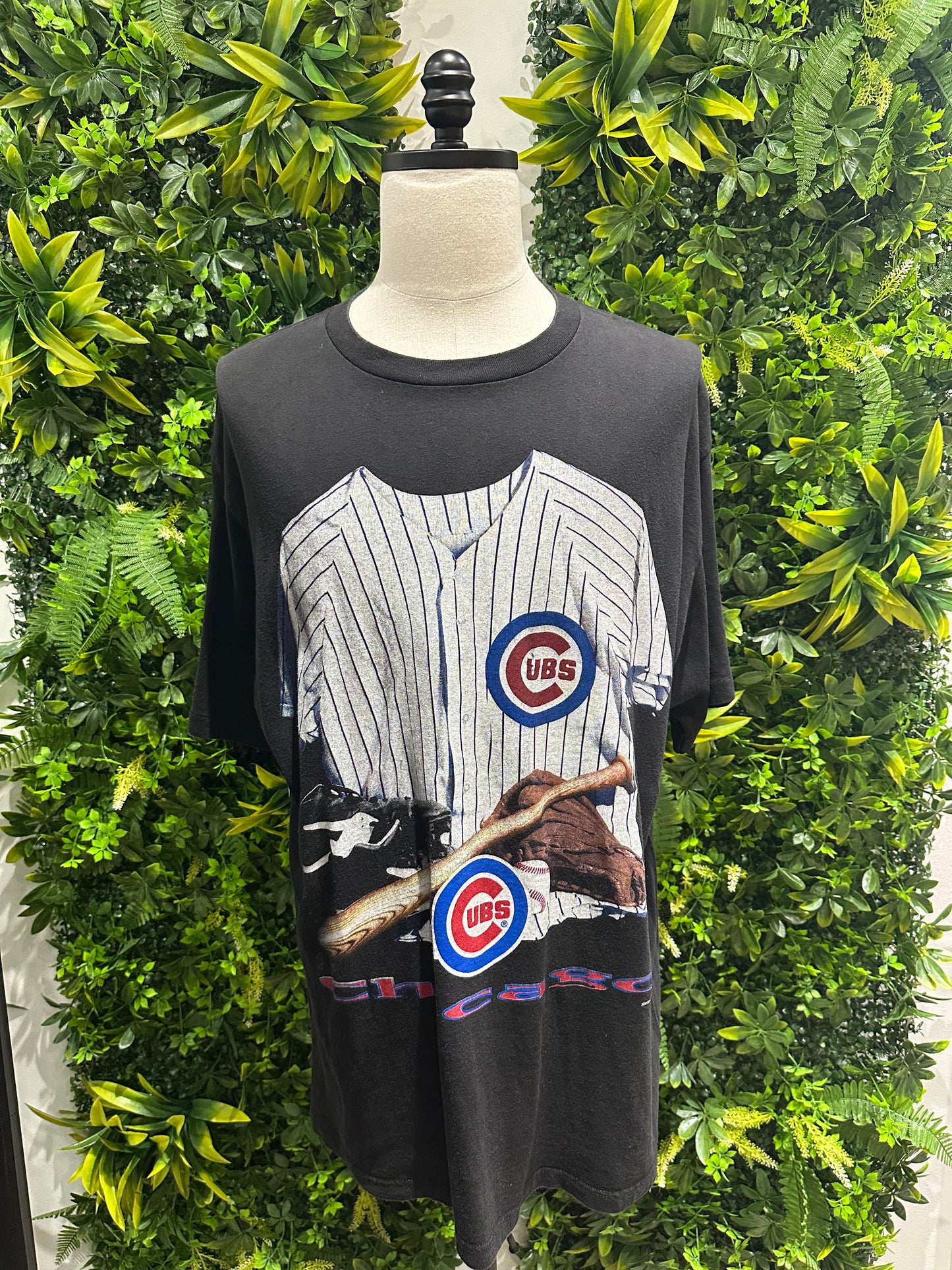 (Mens XL) 90s Chicago Cubs Shirt