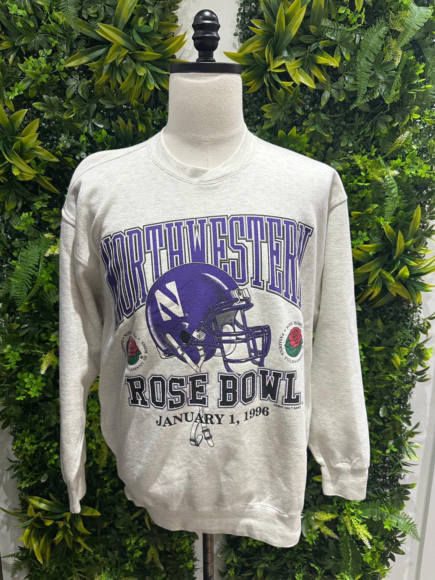 (Mens Large) 1996 Northwestern Rosebowl Sweater