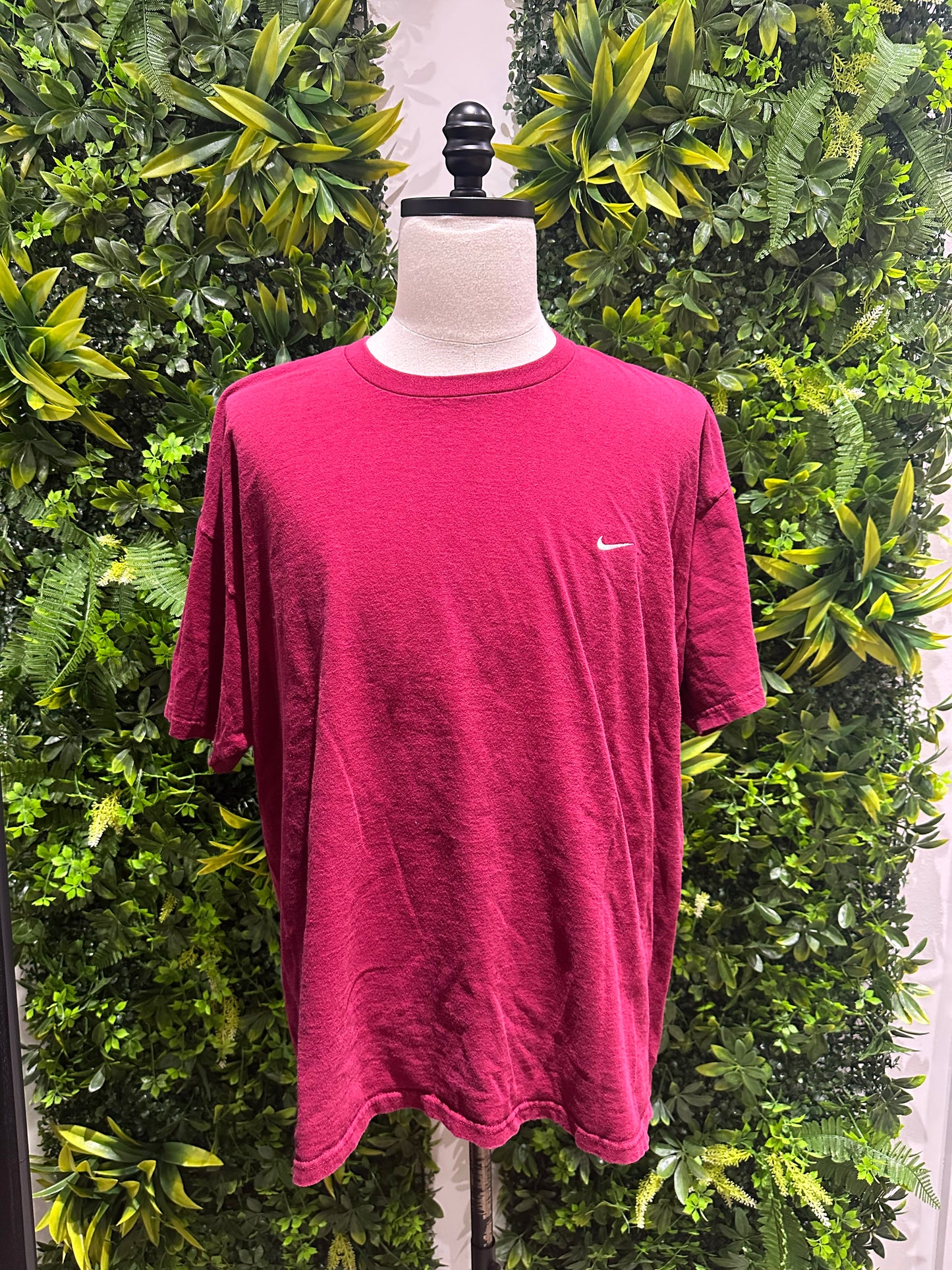 (Mens XL) 90s Nike Shirt