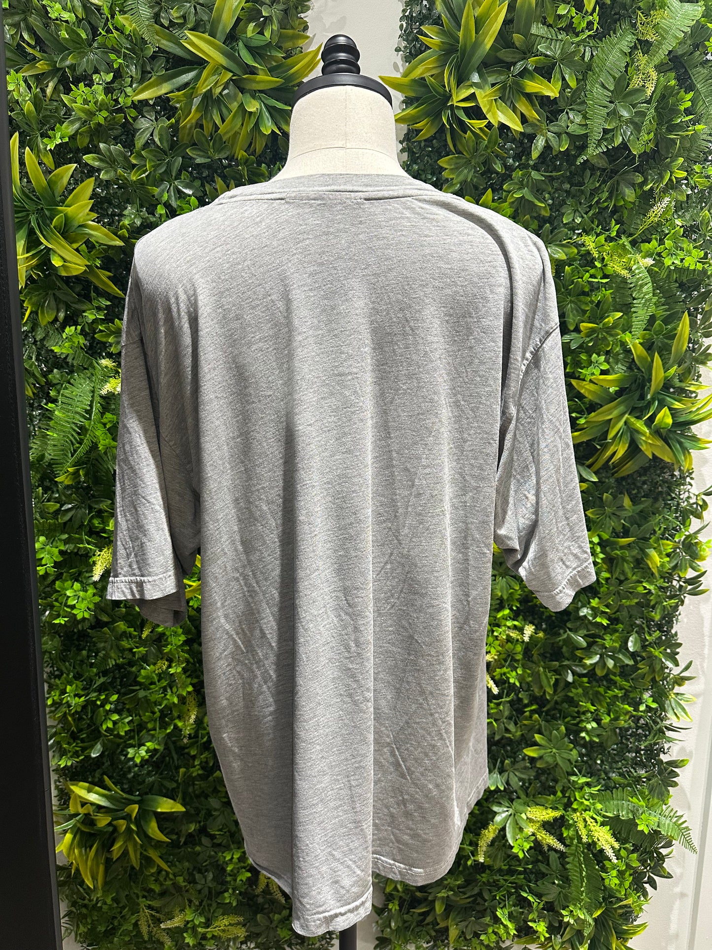 (Mens XL) 90s Nike Essential Shirt
