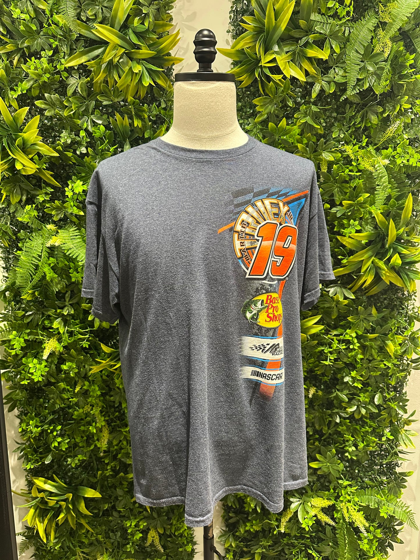 (Mens XL) NASCAR Shirt