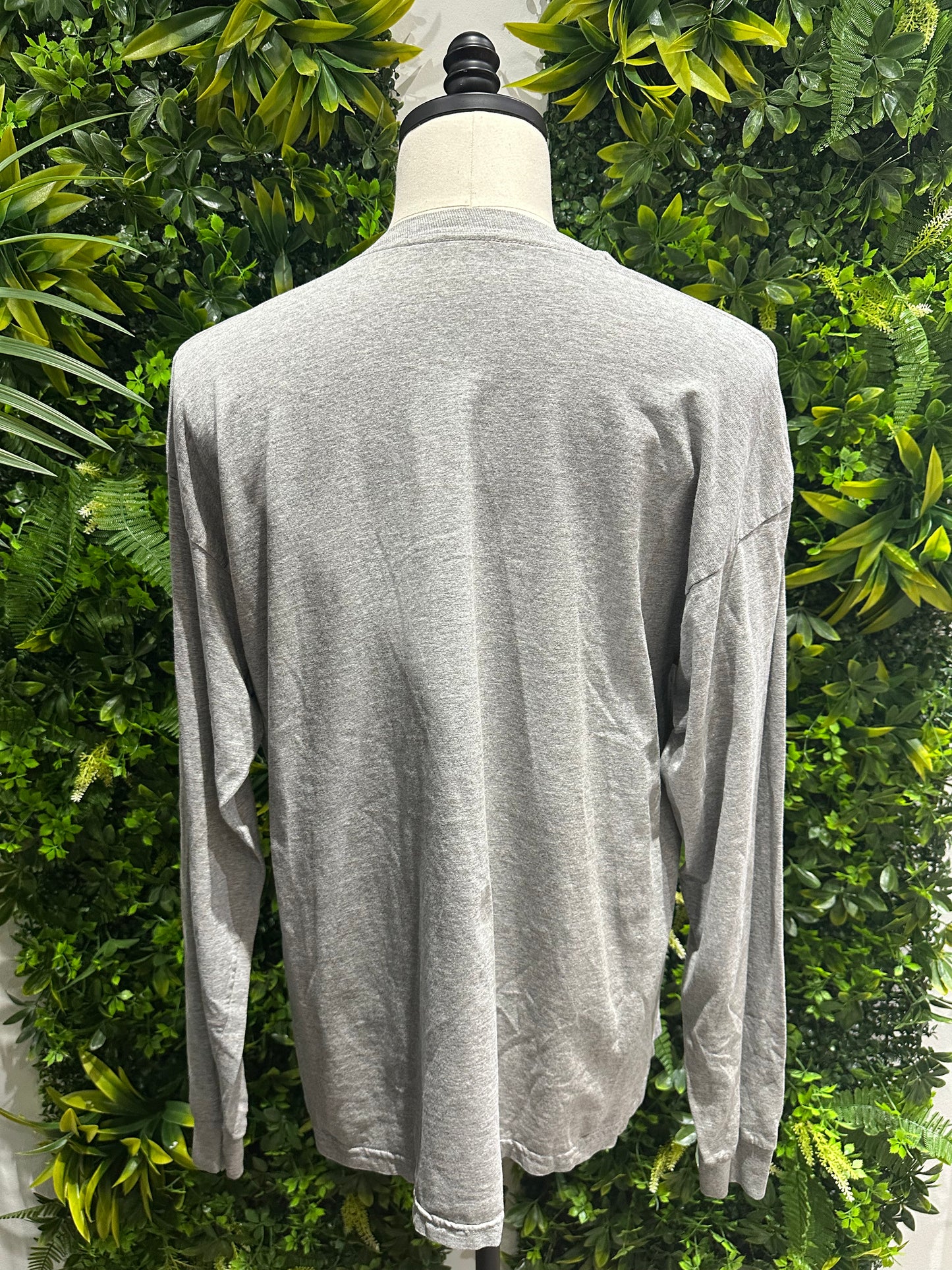 (Mens XL) Illinois Basketball Long Sleeve Shirt