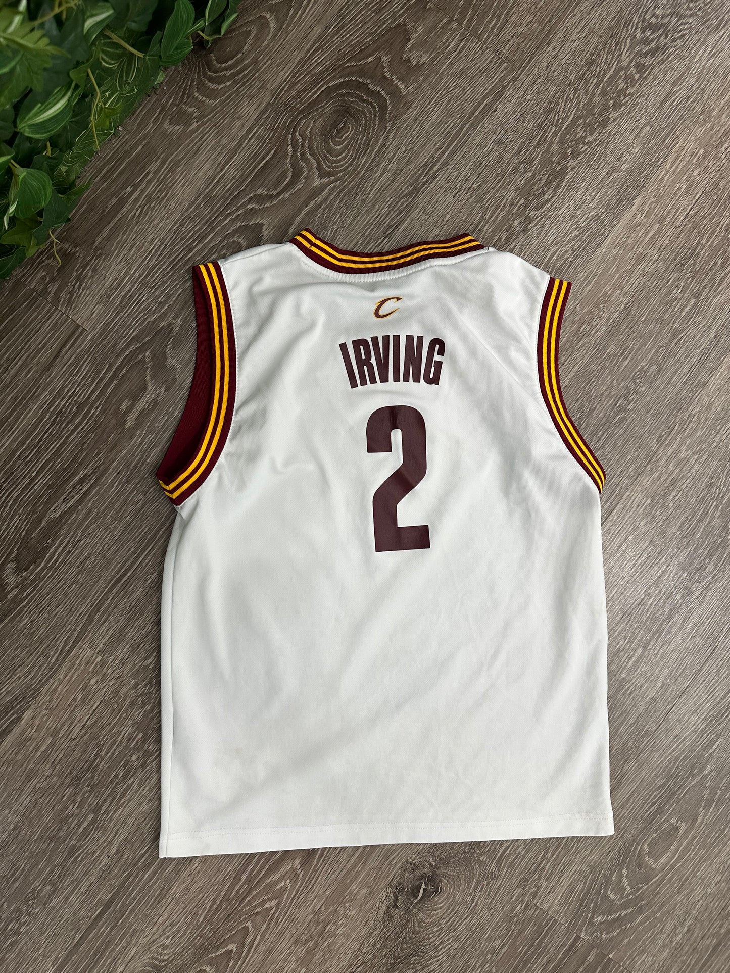 (Kids Large) Kyrie Irving Cleveland Cavaliers Jersey