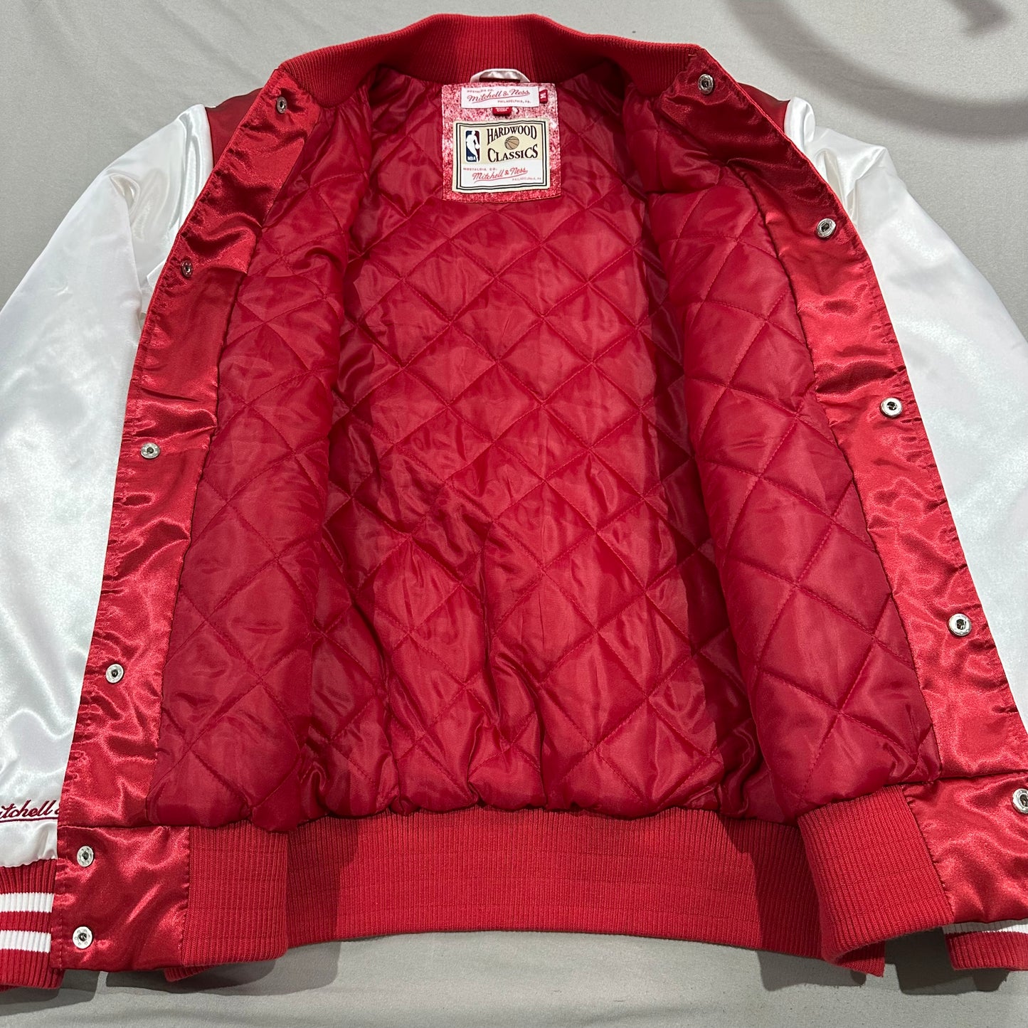 Mitchell & Ness Chicago Bulls Jacket Mens Medium