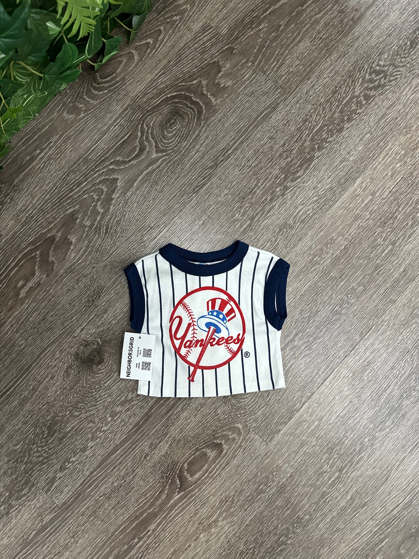 (Kids 2T) 90s New York Yankees Shirt