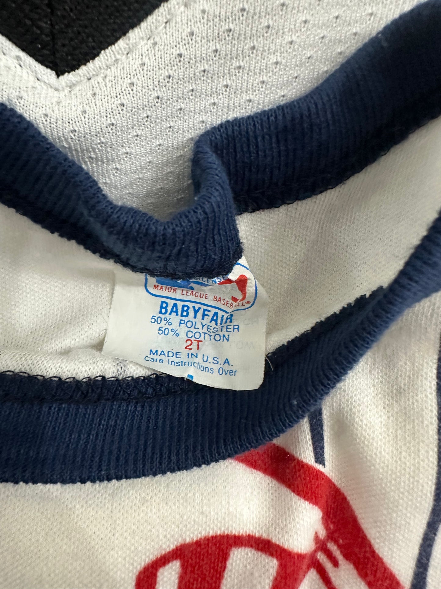 (Kids 2T) 90s New York Yankees Shirt
