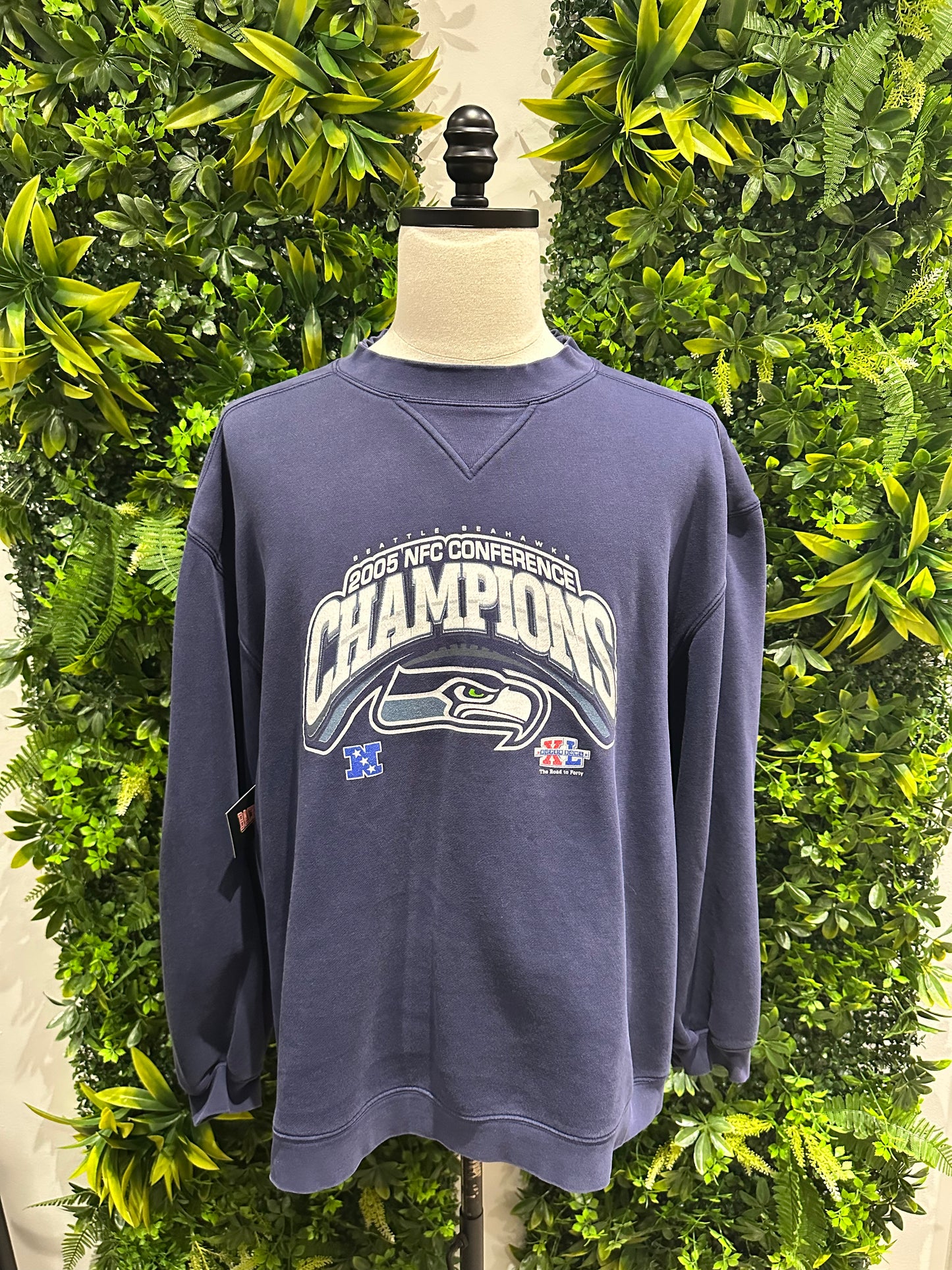 (Mens XL) 2005 Seattle Seahawks NFC Champs Sweater 007