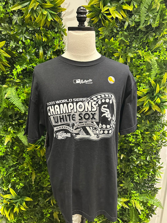 (Mens XL) 2005 Chicago White Sox World Series Champs Shirt 007