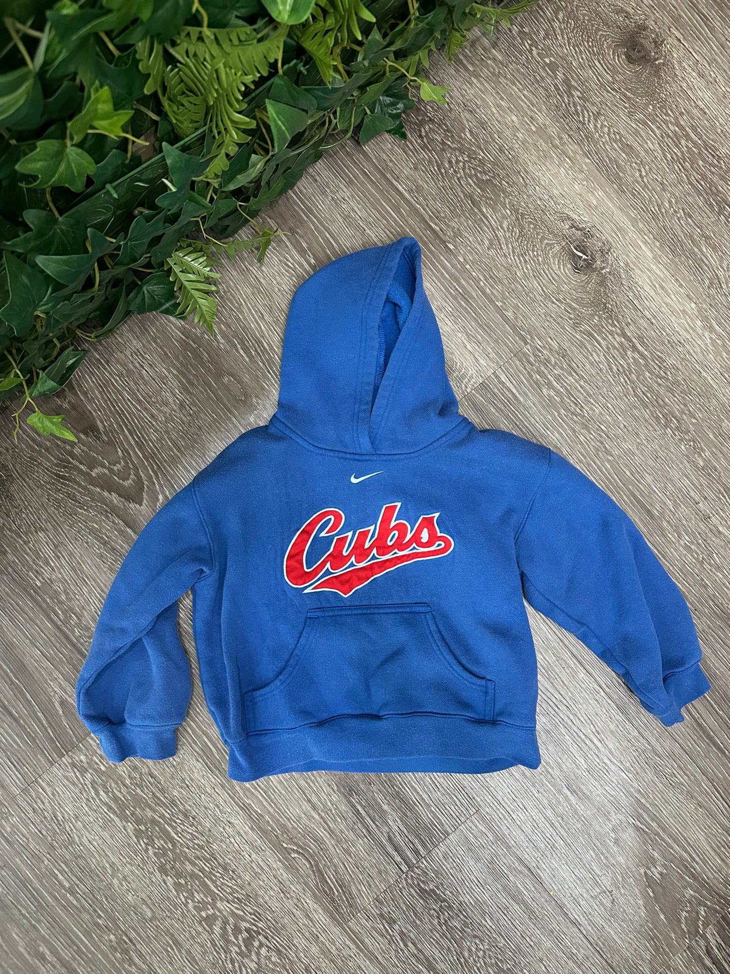 (Kids XS) Chciago Cubs Nike Hoodie
