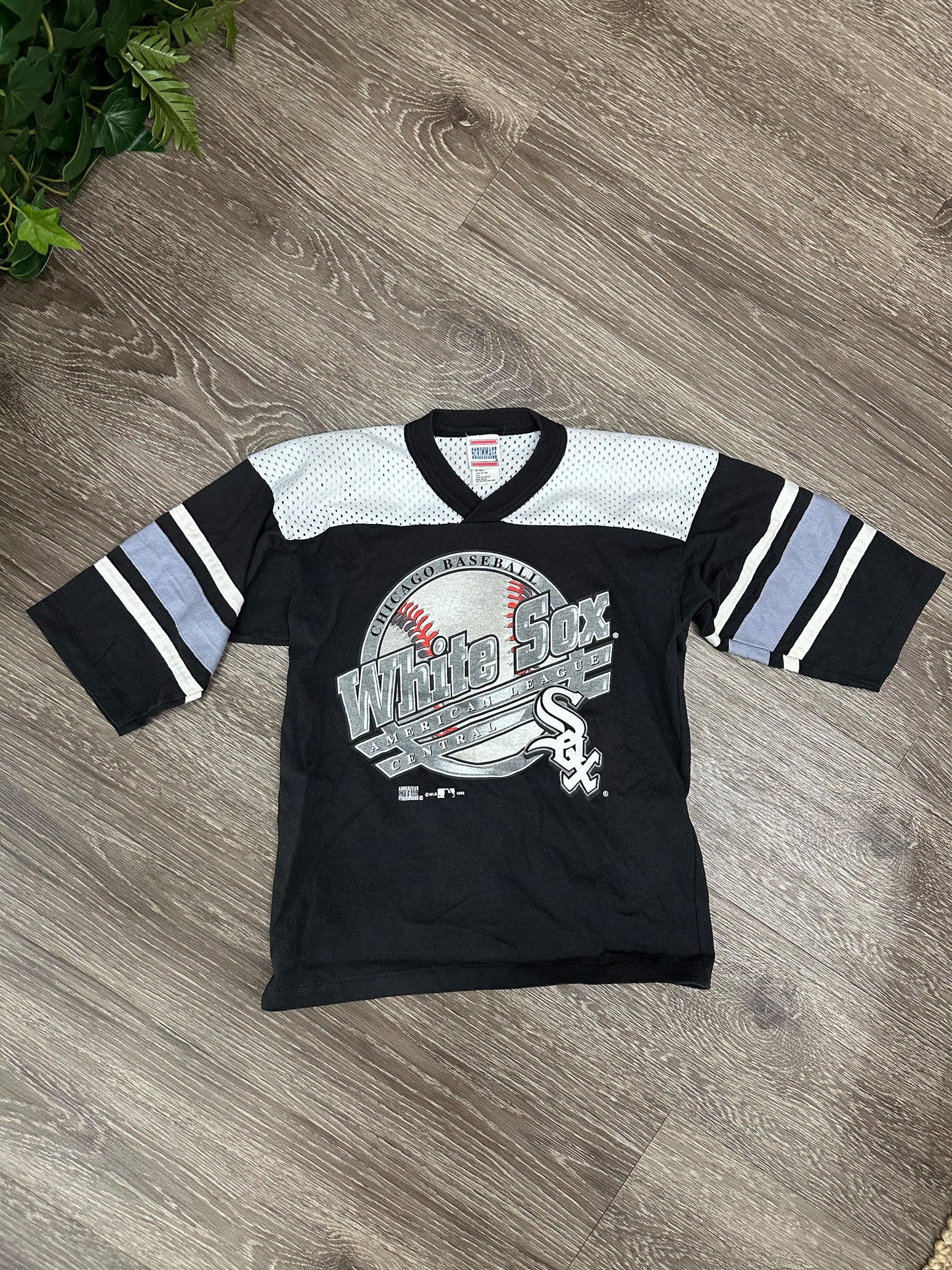 (Kids Small) Chicago White Sox Shirt