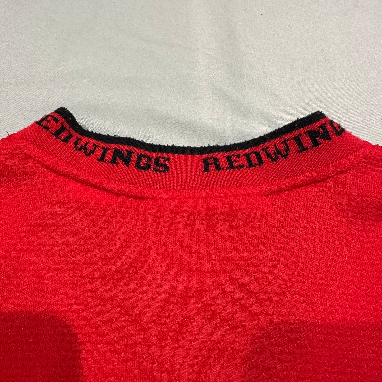 Vintage 90s Detroit Red Wings Kids Jersey Medium