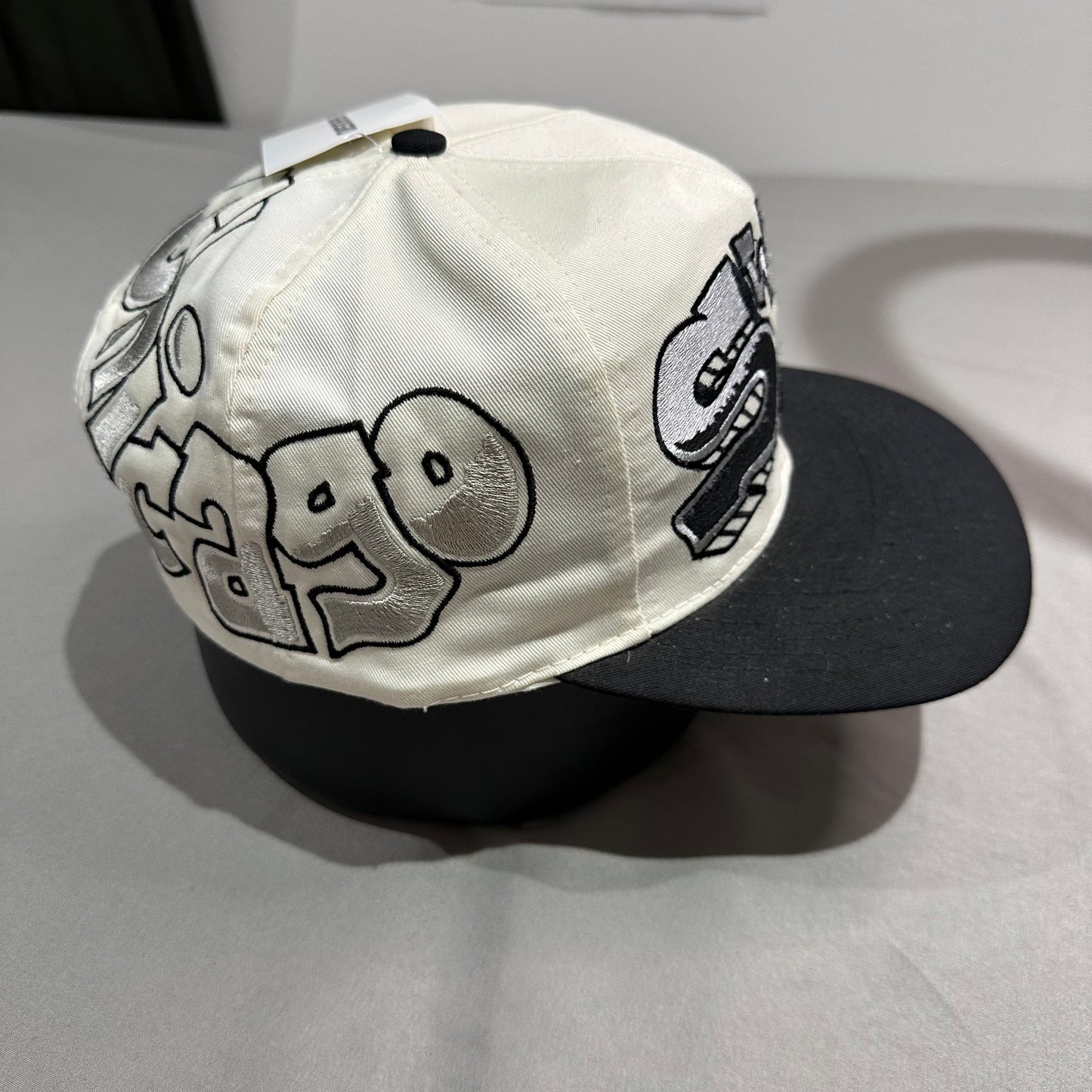 Vintage Chicago White Sox Graffiti Snapback Hat