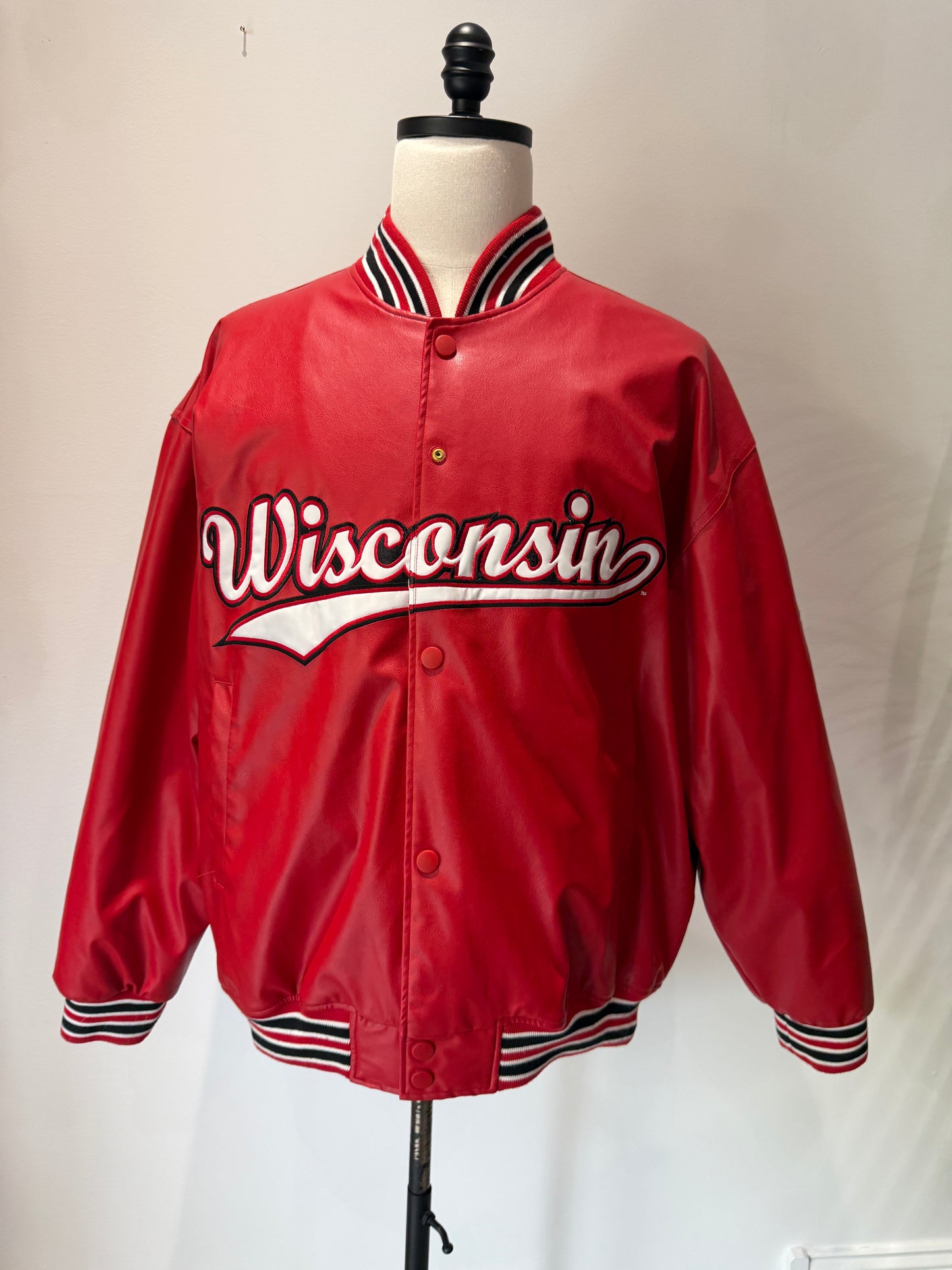 (Mens XL) 90s Steve & Barry’s Wisconsin Faux Leather Jacket