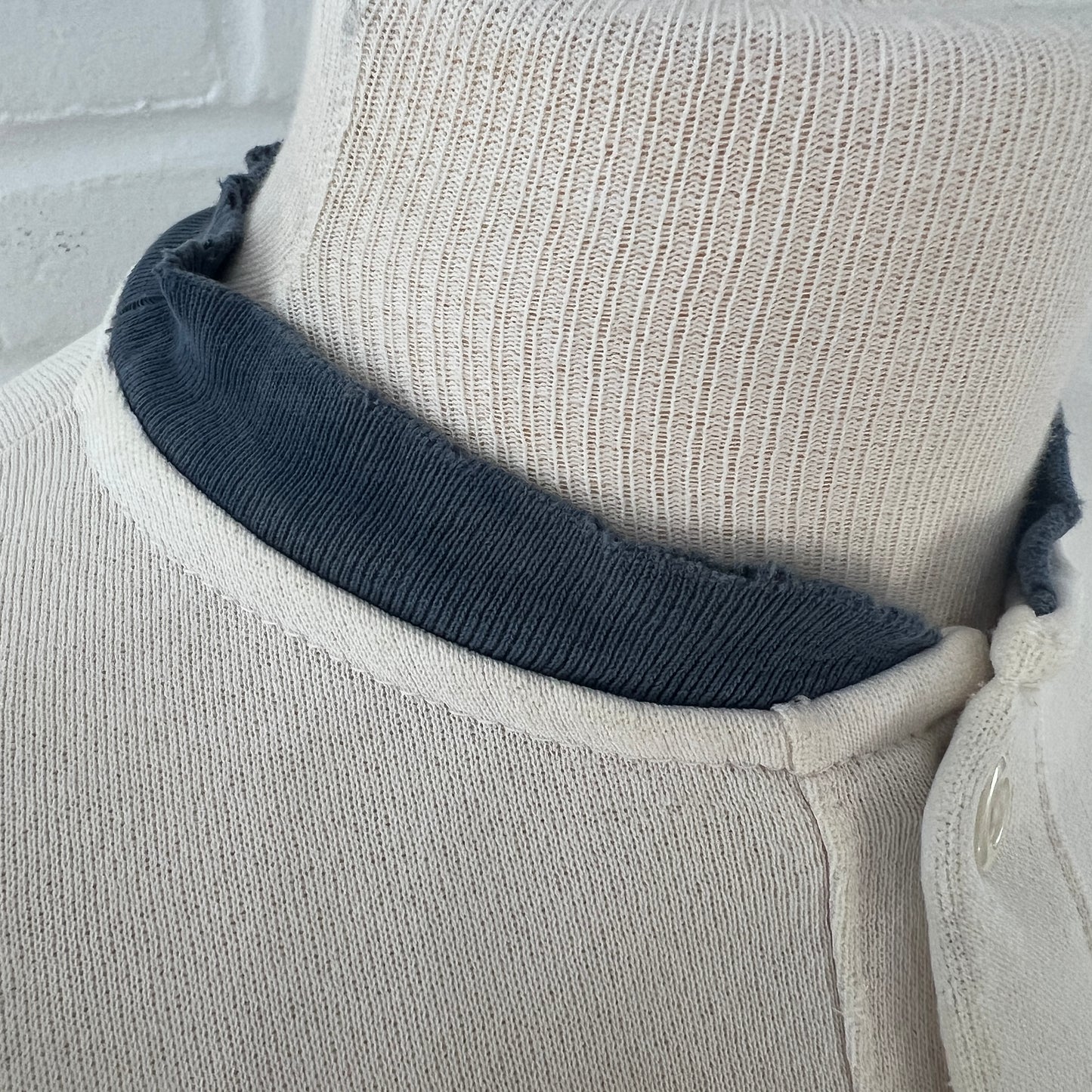 (Mens XL) University of Illinois Chief Henley Sweater