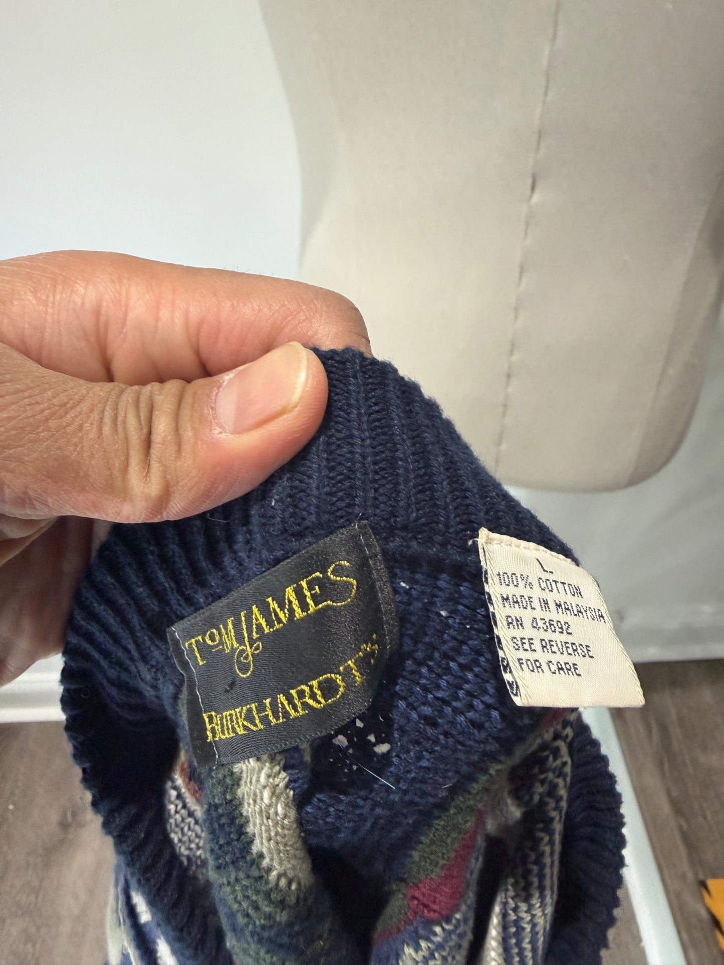 (Mens Large) 90s Tom James 3D Knit Sweater
